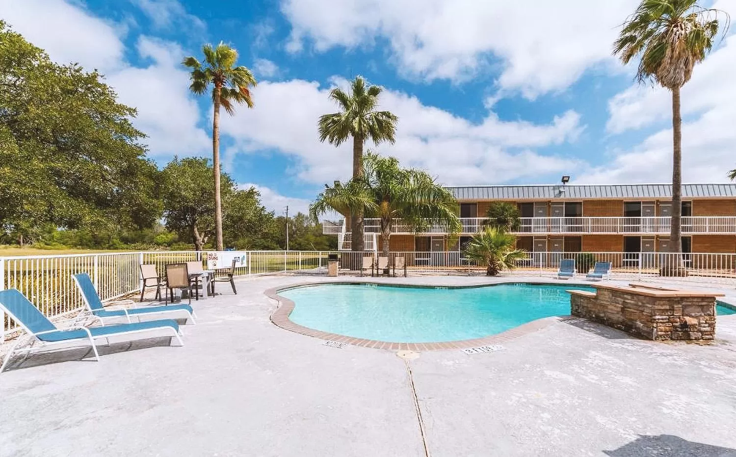 Pool view in Sky Palace Inn & Suites By Jasper Beeville