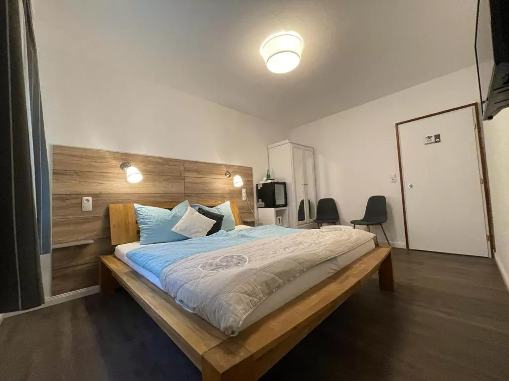 Bed in Hotel Deutsches Haus