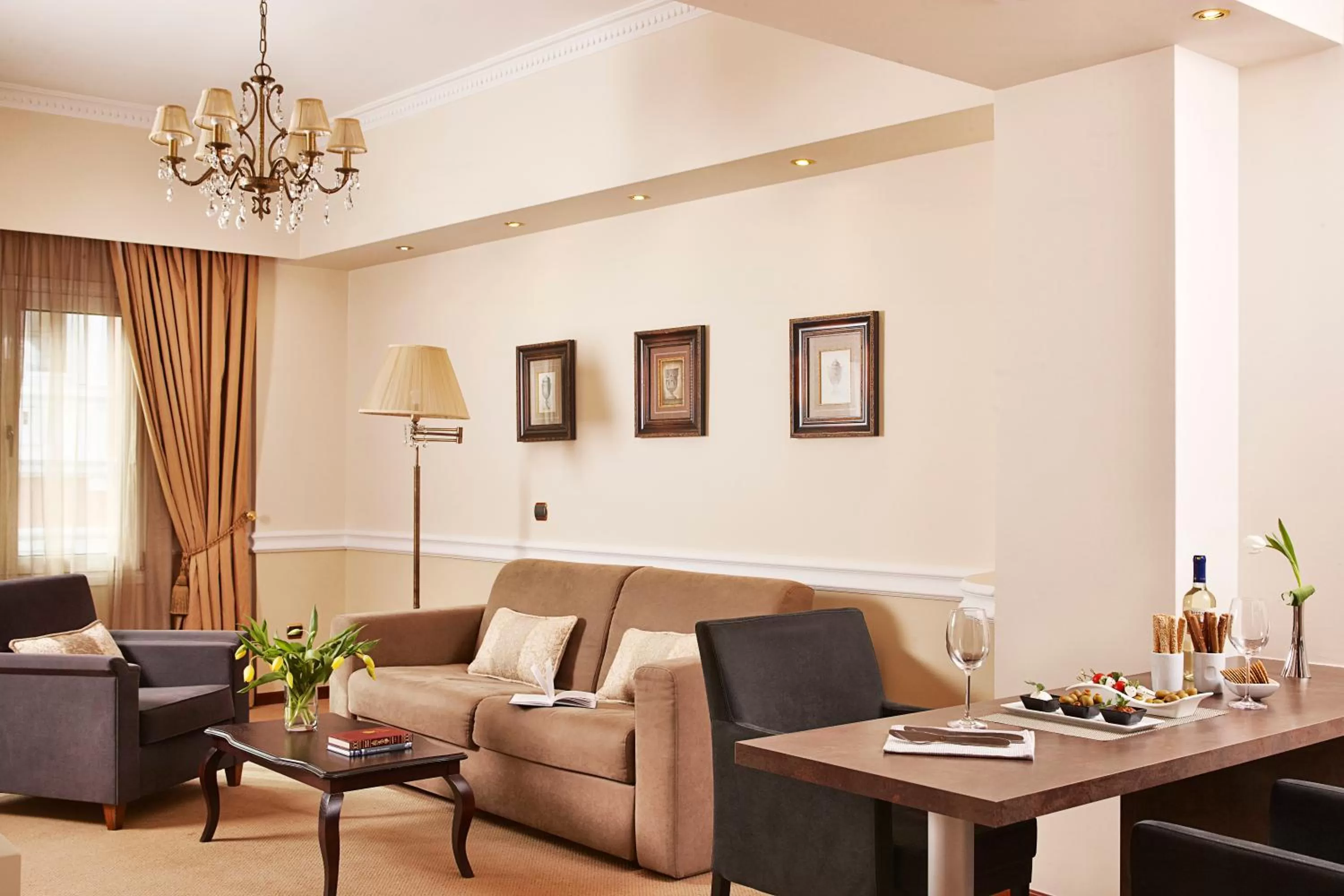 Living room in Ava Hotel and Suites