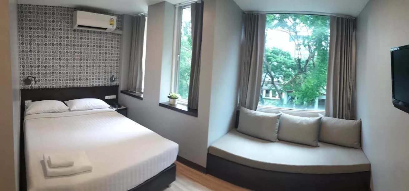 Bed in YWCA Hotel Bangkok