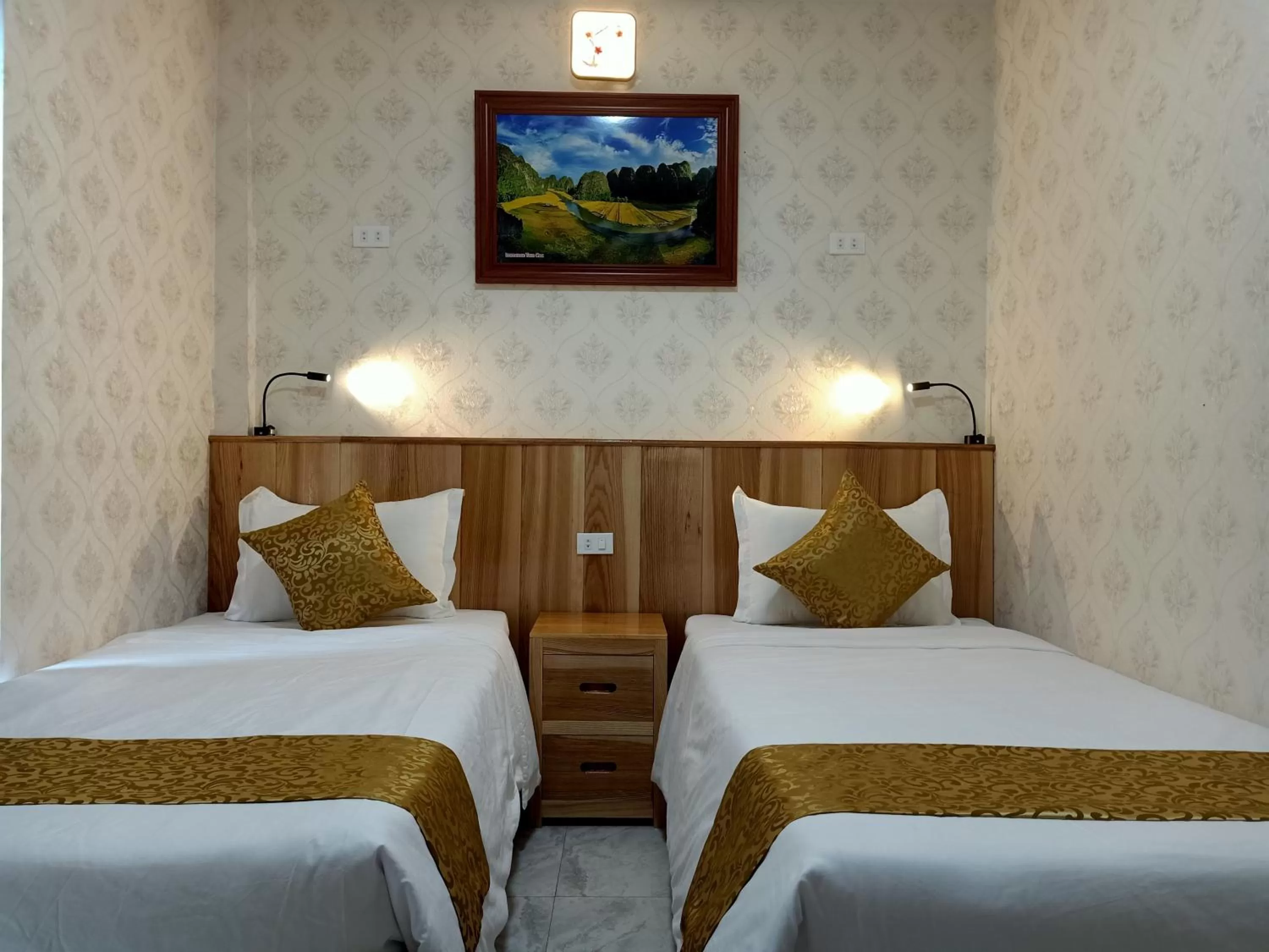 Bed in Cozynibi Hotel