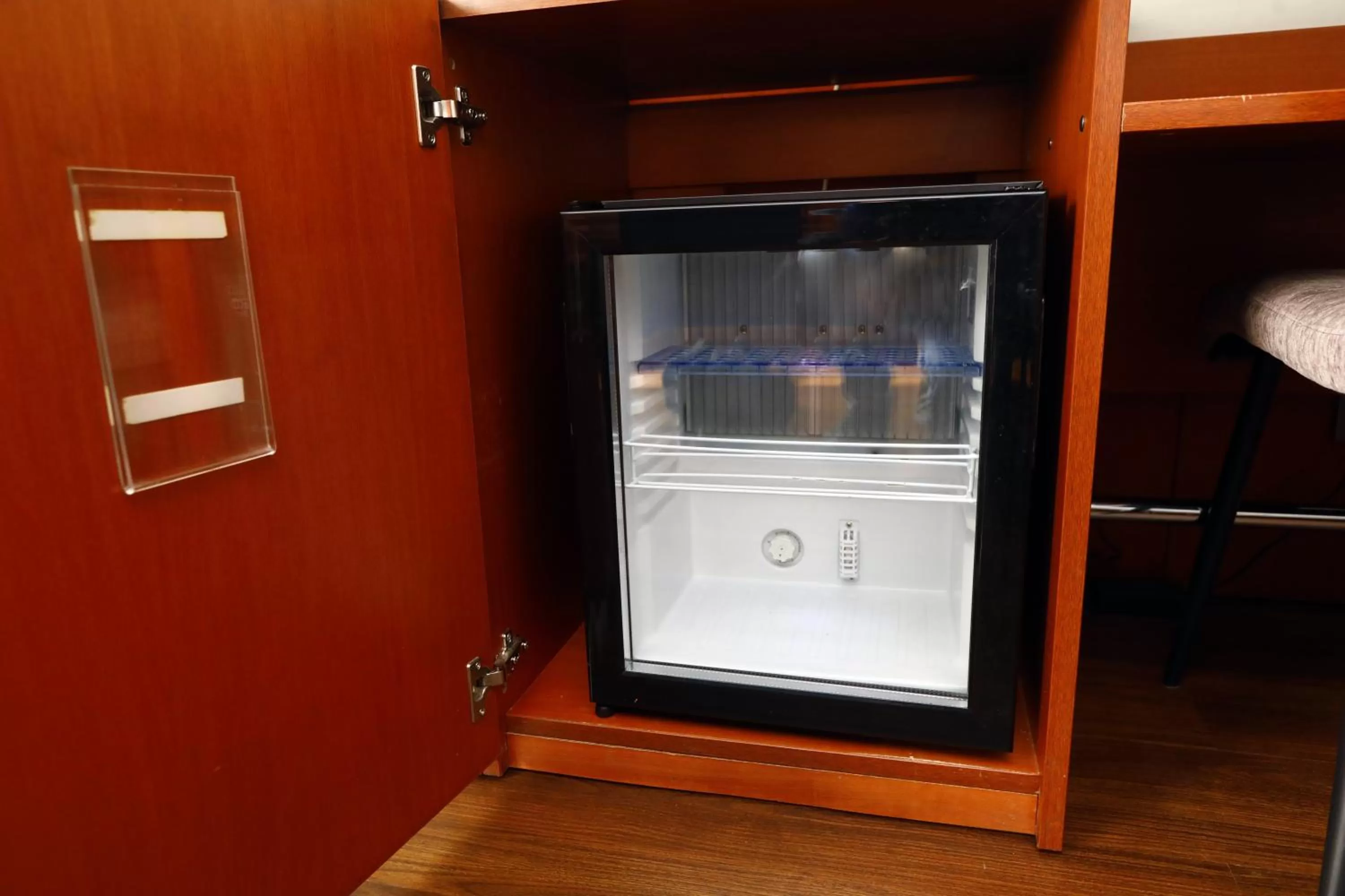 Decorative detail in Travelodge Madrid Coslada Aeropuerto