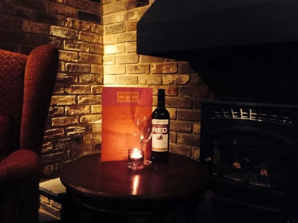 Alcoholic drinks in Brambletye Hotel