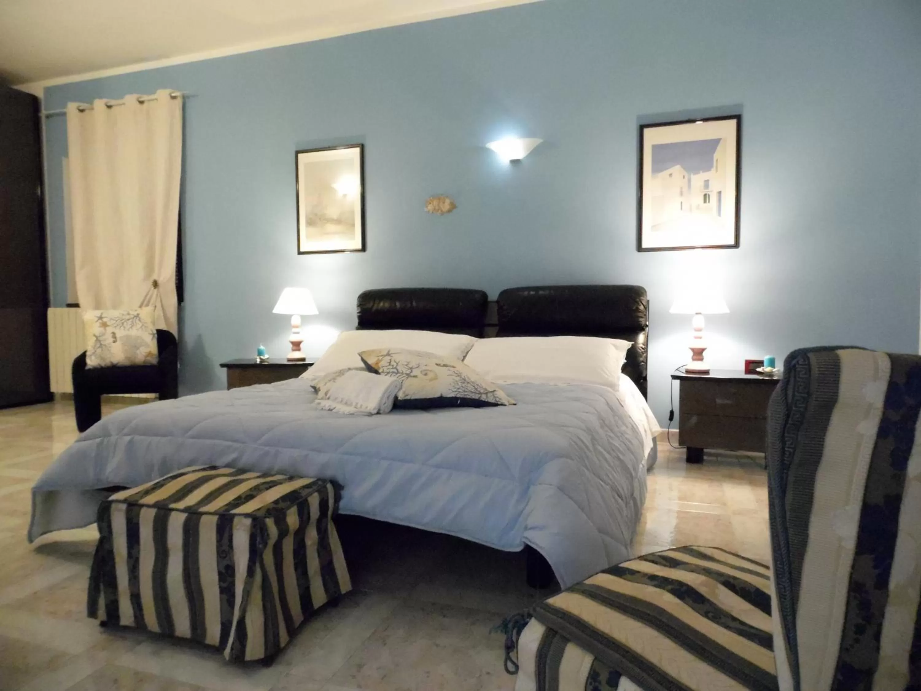 Bedroom in Sole e Luna