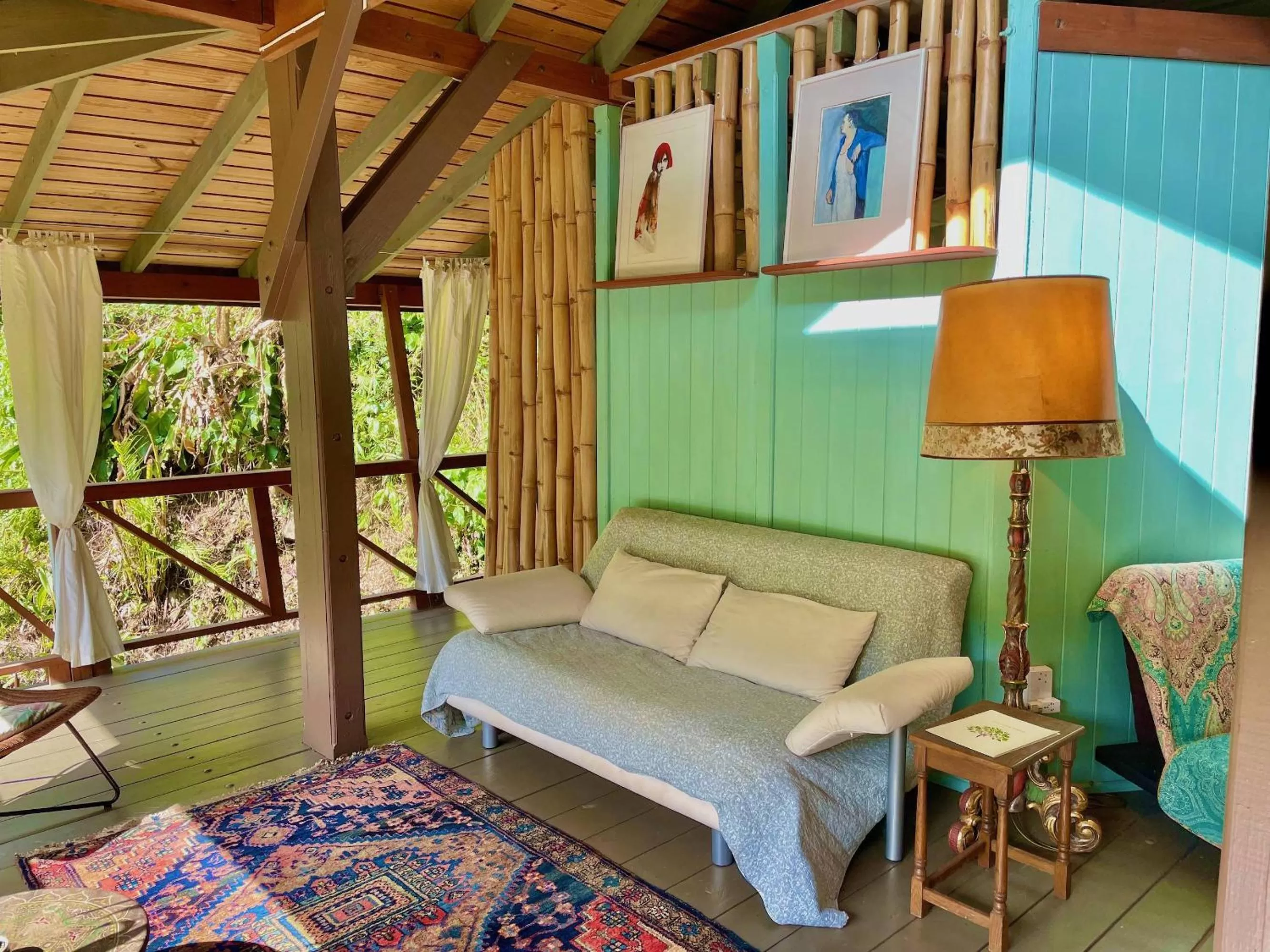 Decorative detail, Seating Area in Cocoa Cottage
