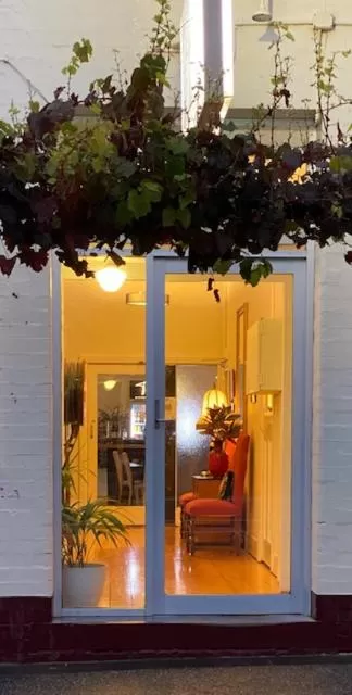 Facade/entrance in The Barkly Bistro Bar & Accommodation