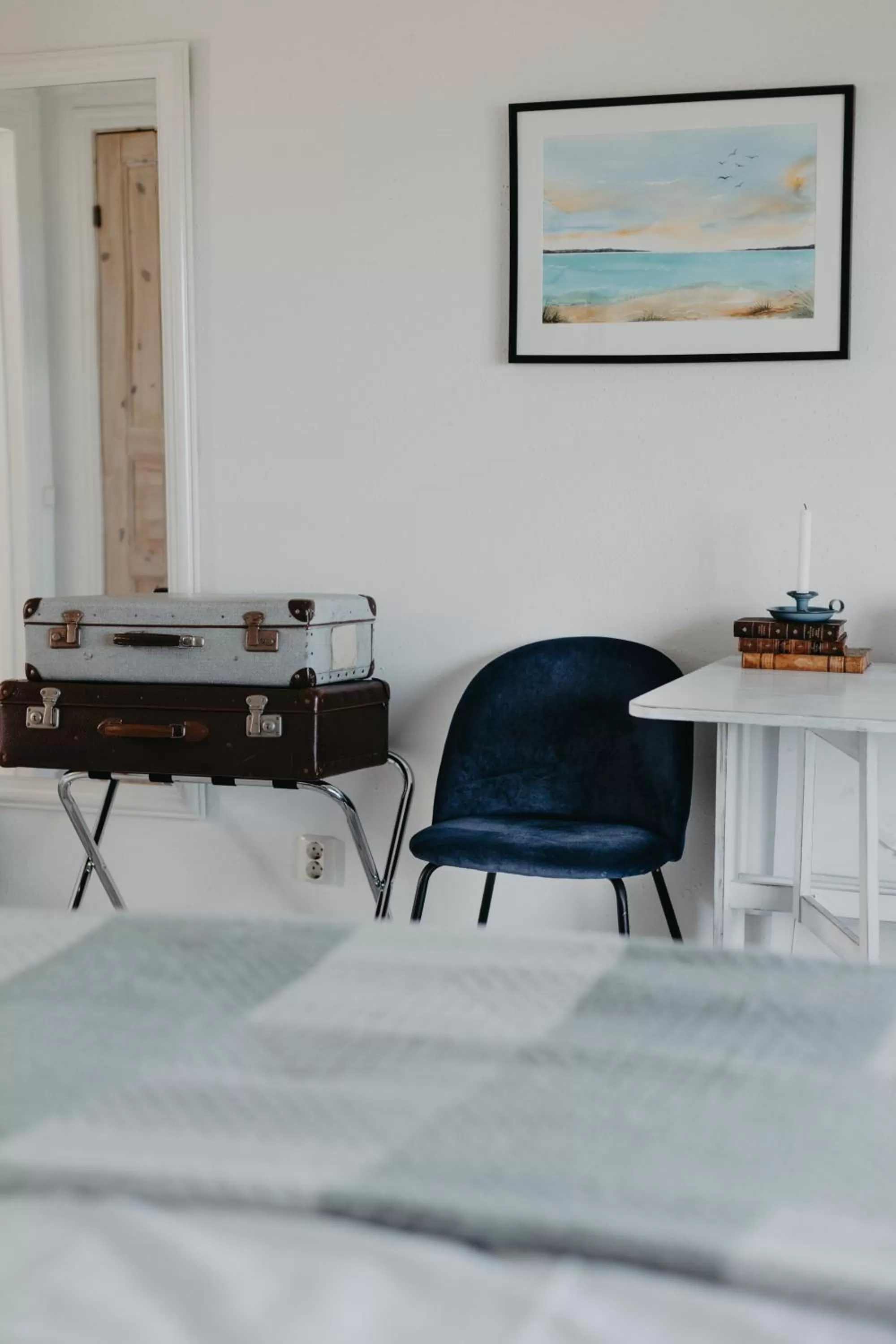 Photo of the whole room, Seating Area in Sköllengården