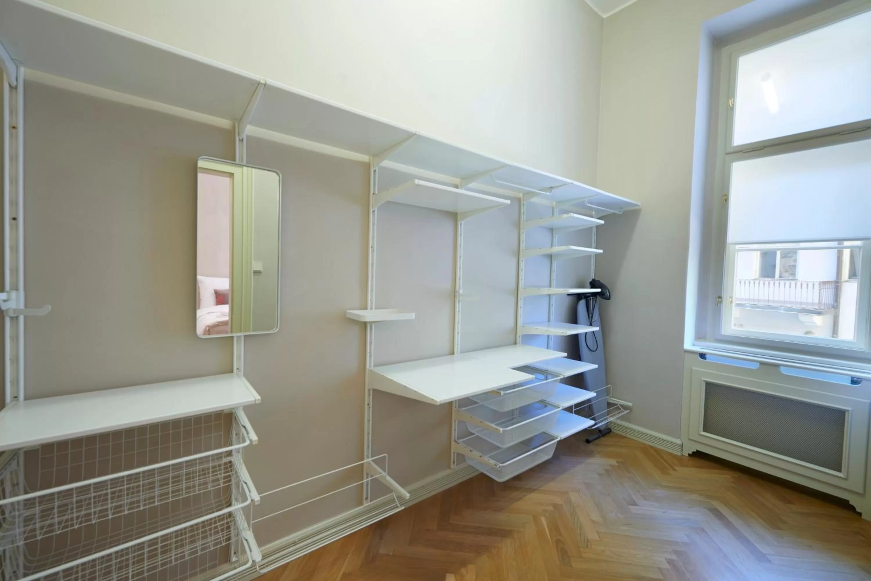 Area and facilities in Grand Central Residence by TKC