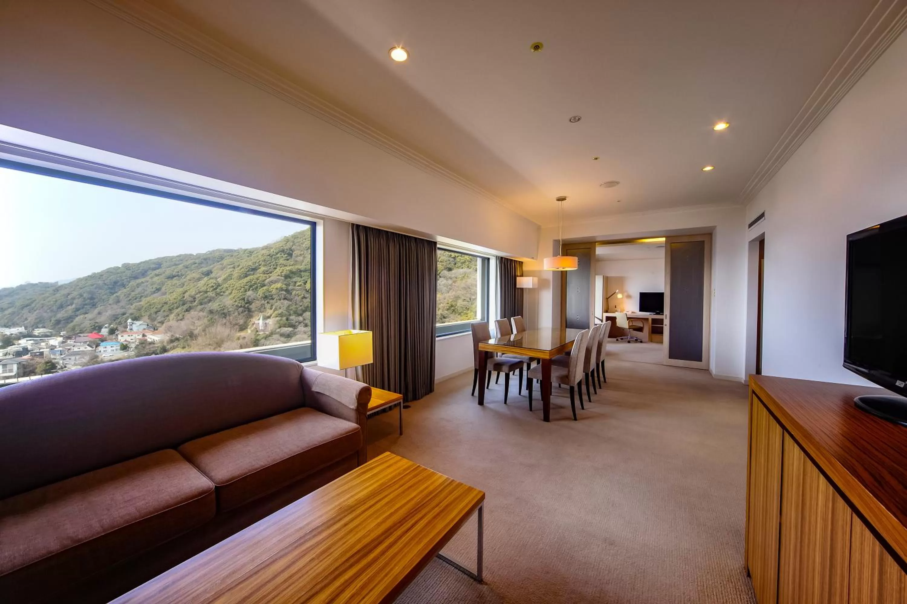 Natural landscape in ANA Crowne Plaza Kobe by IHG