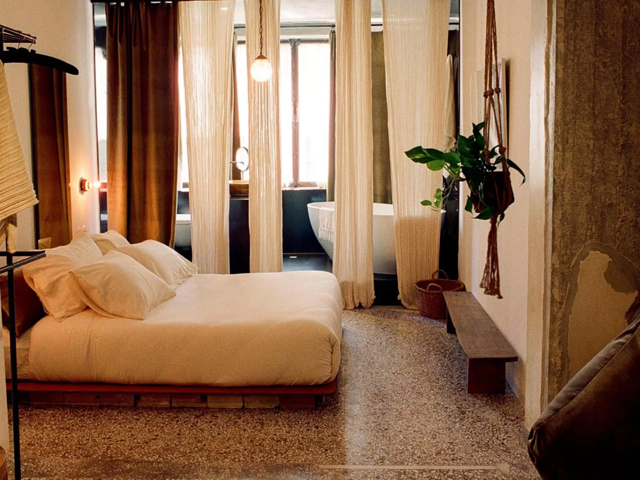 Bathroom, Bed in Mona Athens