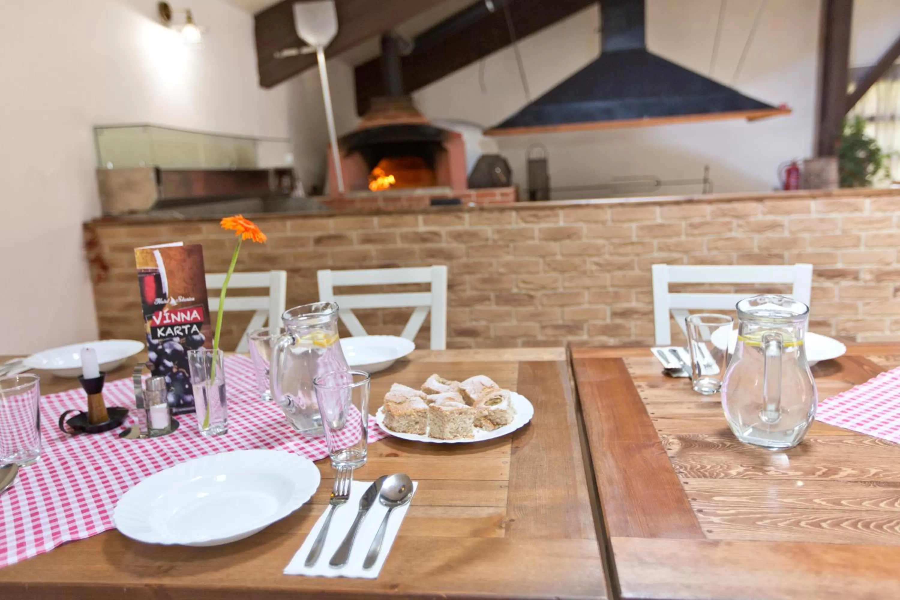 Food in Hotel Slanica