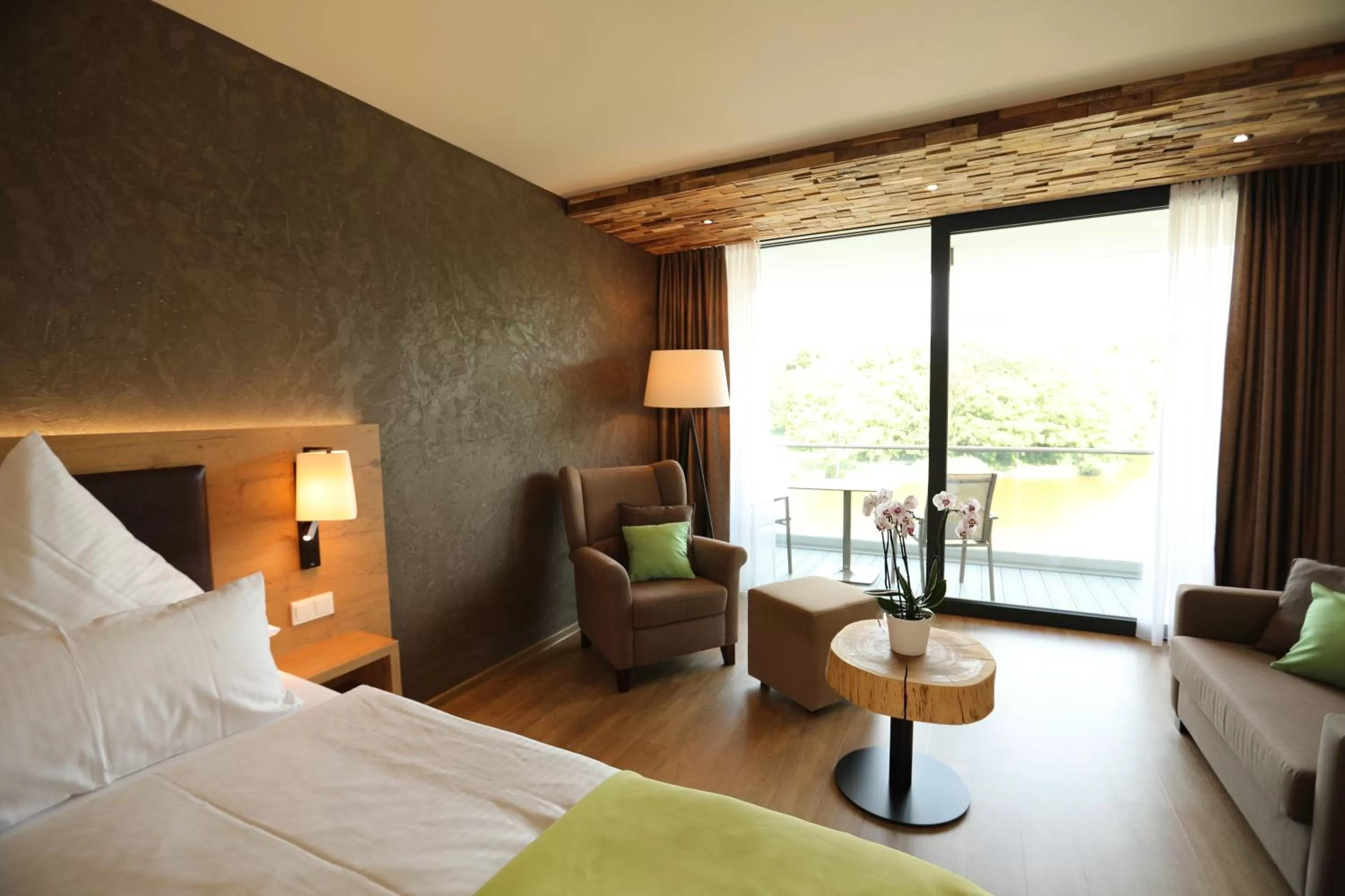 Photo of the whole room, Bed in PETERS Hotel & Spa