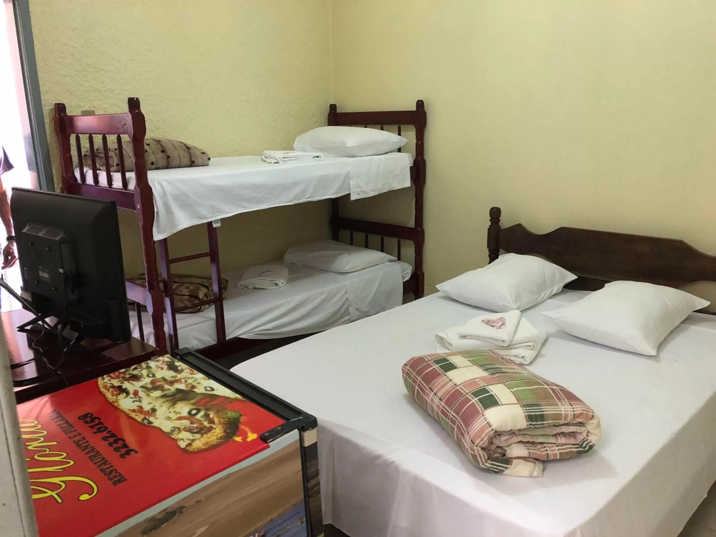 Bed in Hotel Glória