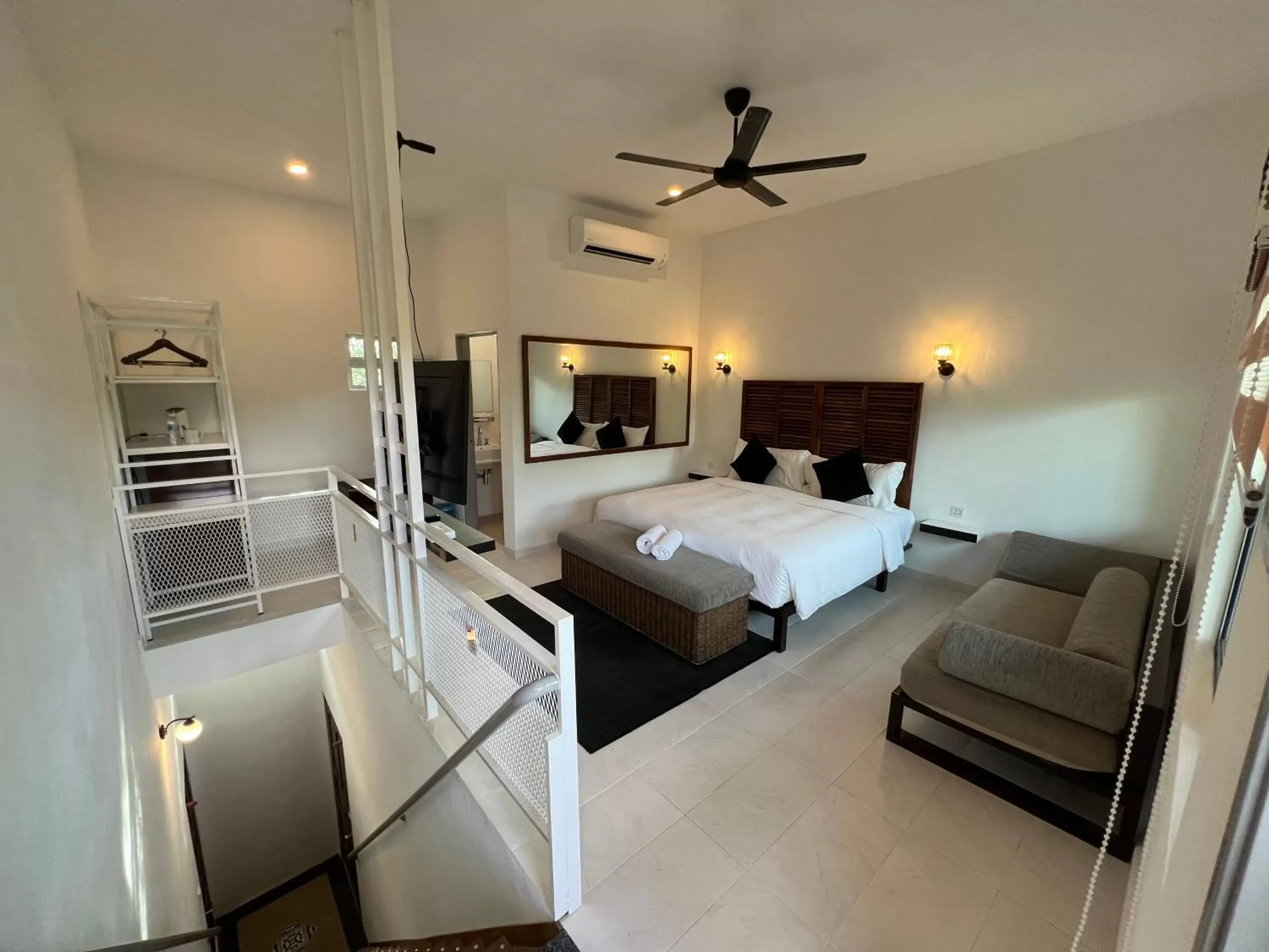 King Room with Balcony in Airis Sanctuary Resort King Room with Balcony in Airis Sanctuary Resort