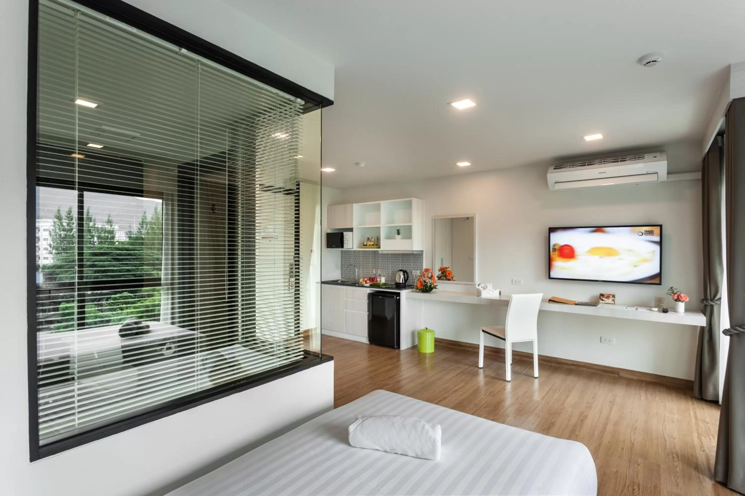 TV and multimedia, Bed in Cmor Nimman by Recall Hotels