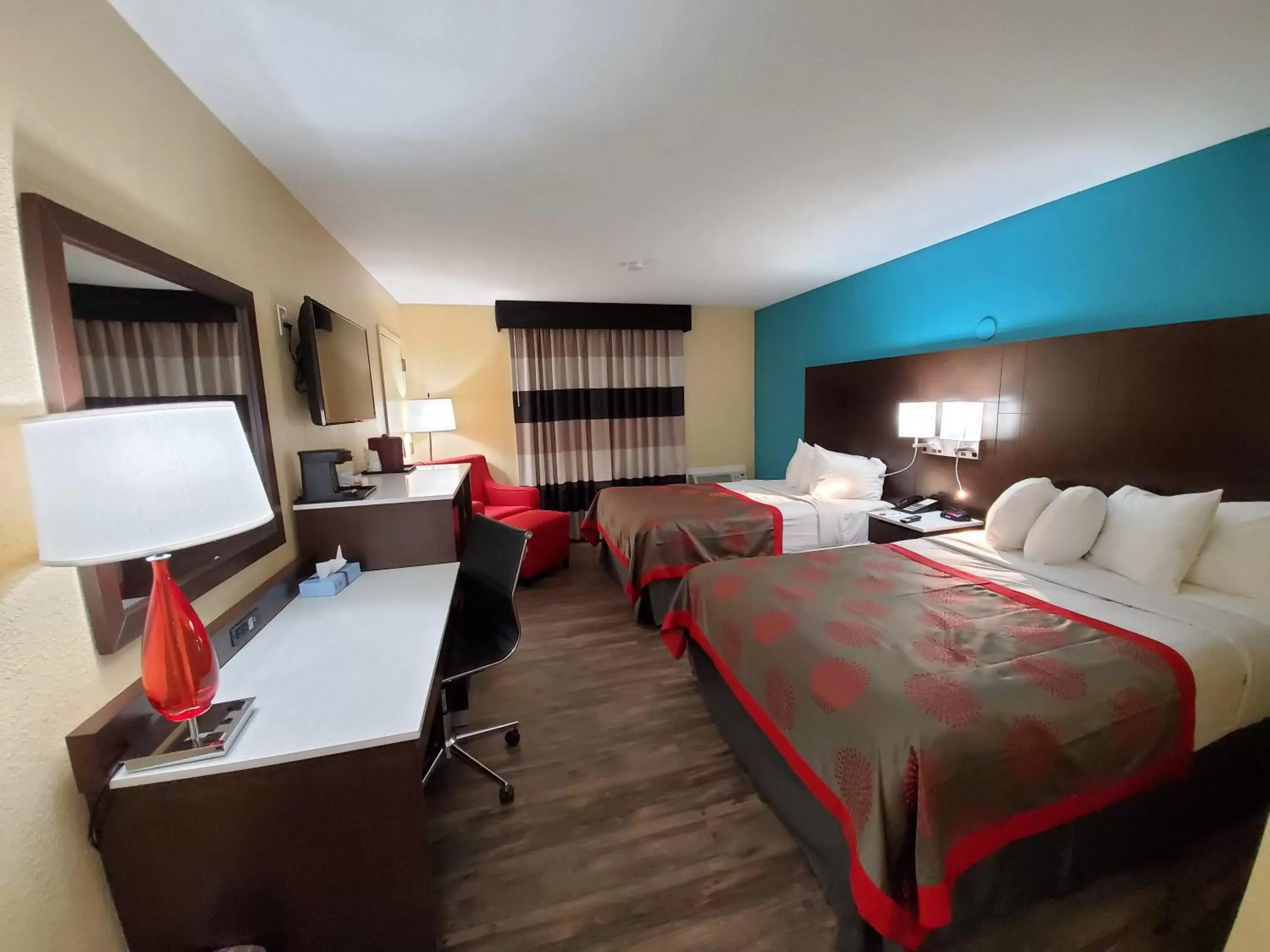 Bedroom, Bed in Ramada by Wyndham Groton Mystic