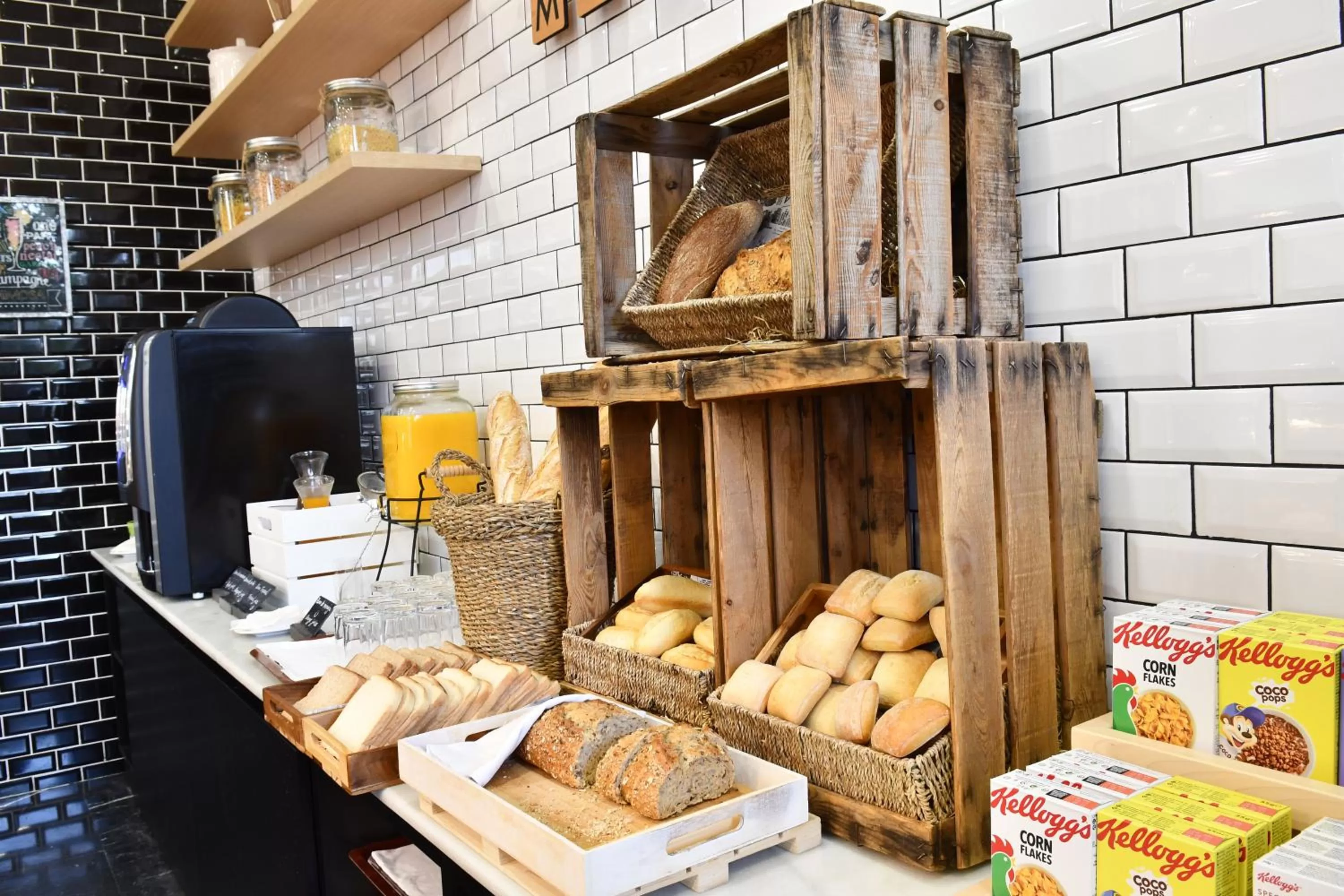 Breakfast in Holiday Inn Madrid - Las Tablas by IHG