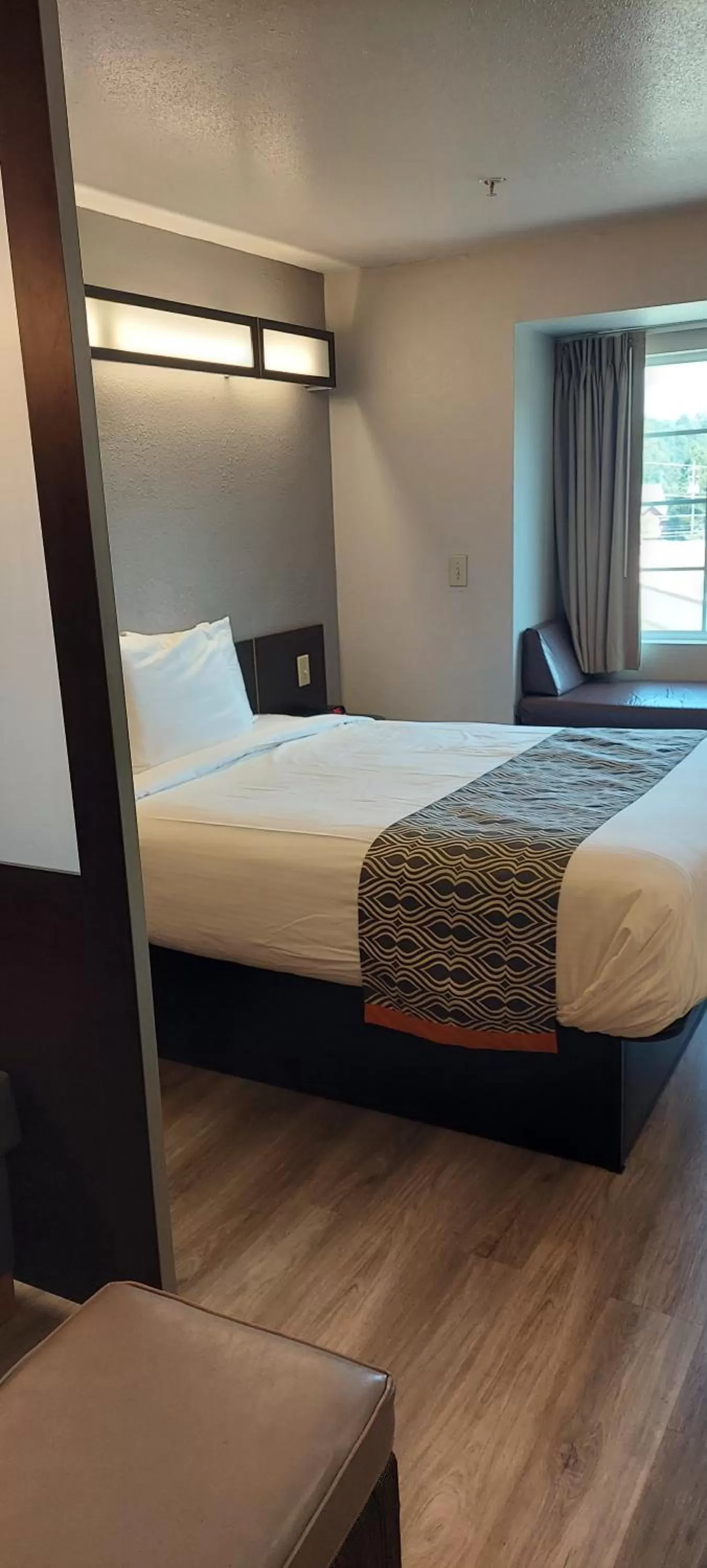 Bed in Microtel Inn & Suites by Wyndham Hoover/Birmingham