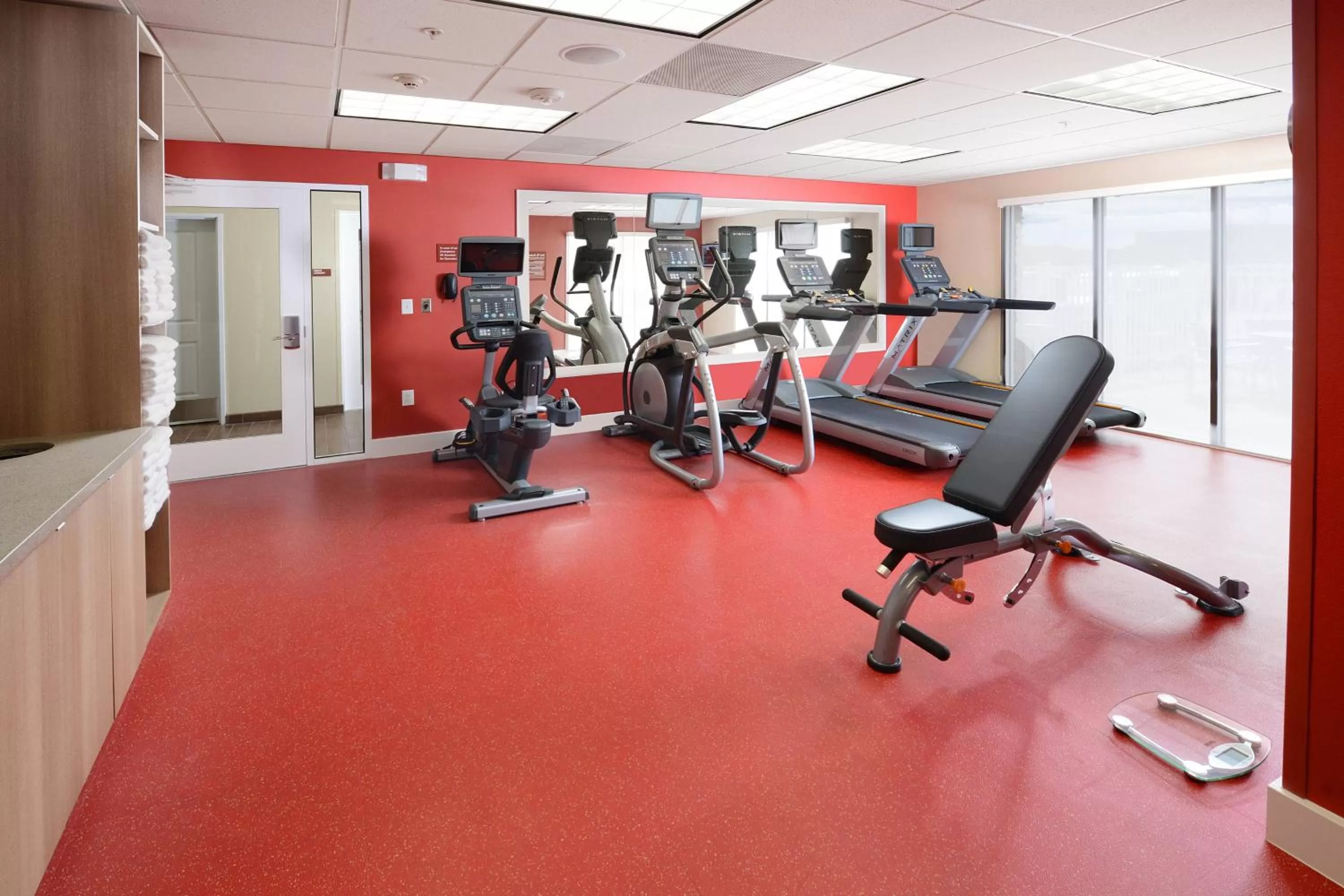Fitness centre/facilities in TownePlace Suites by Marriott Houston Galleria Area