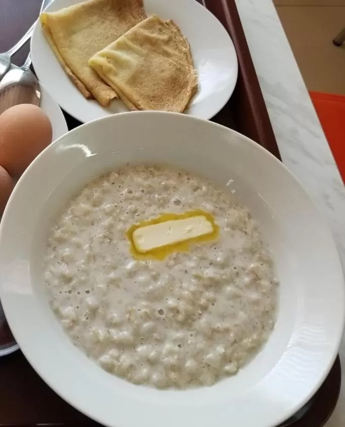 Breakfast, Food in Hotel MMG