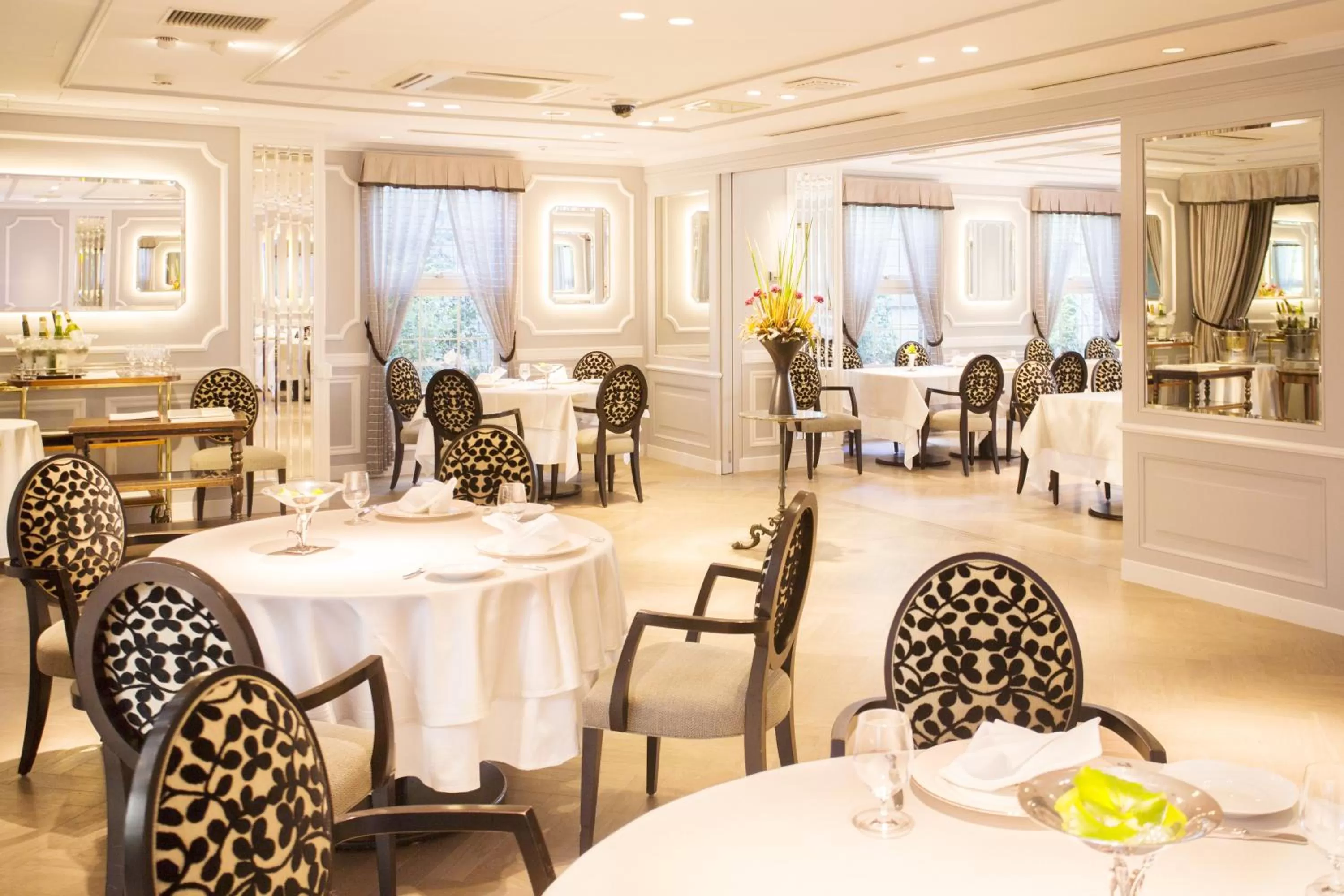 Restaurant/places to eat in Kobe Kitano Hotel