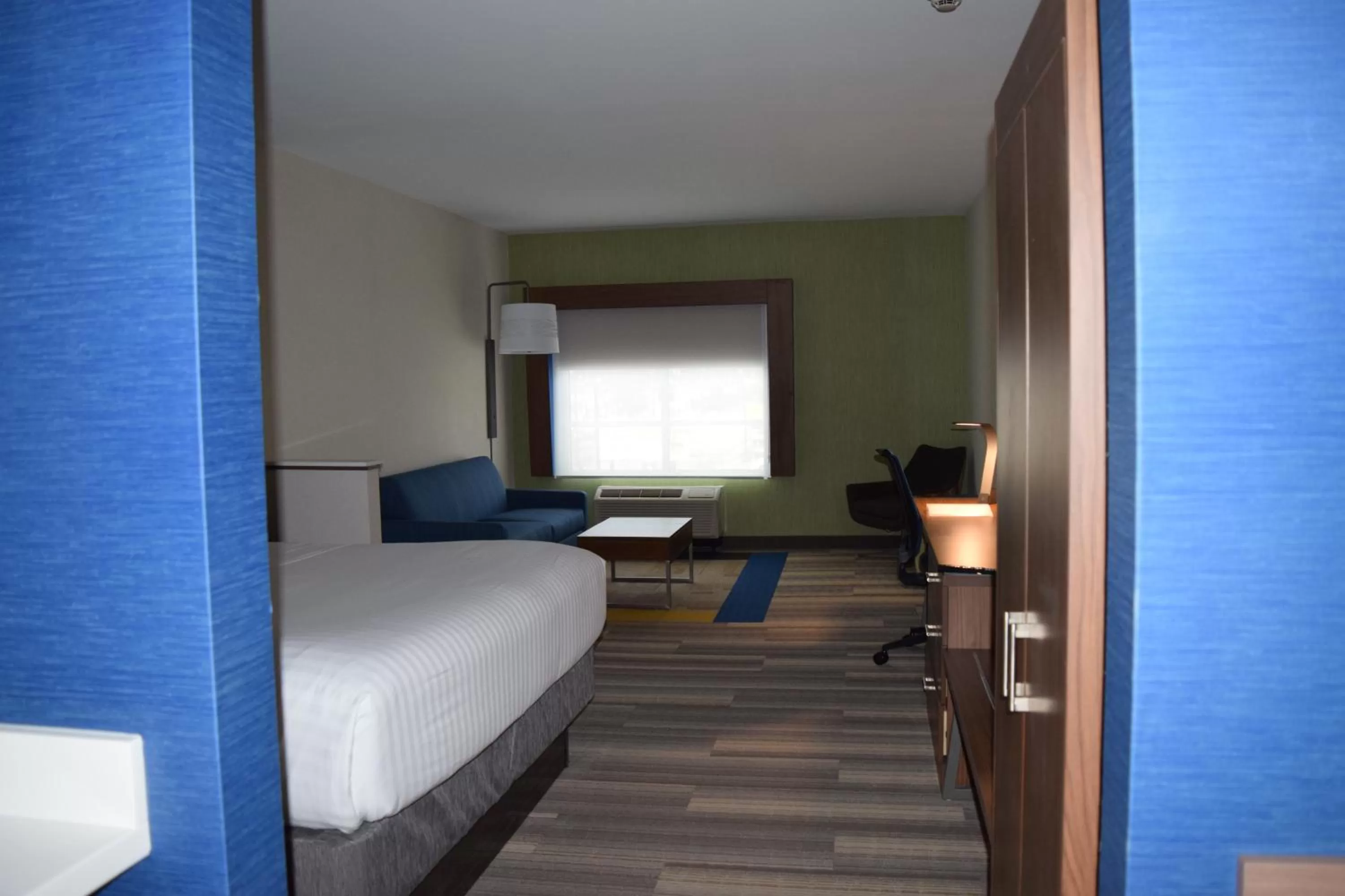 Bedroom, Bed in Holiday Inn Express & Suites Ithaca by IHG