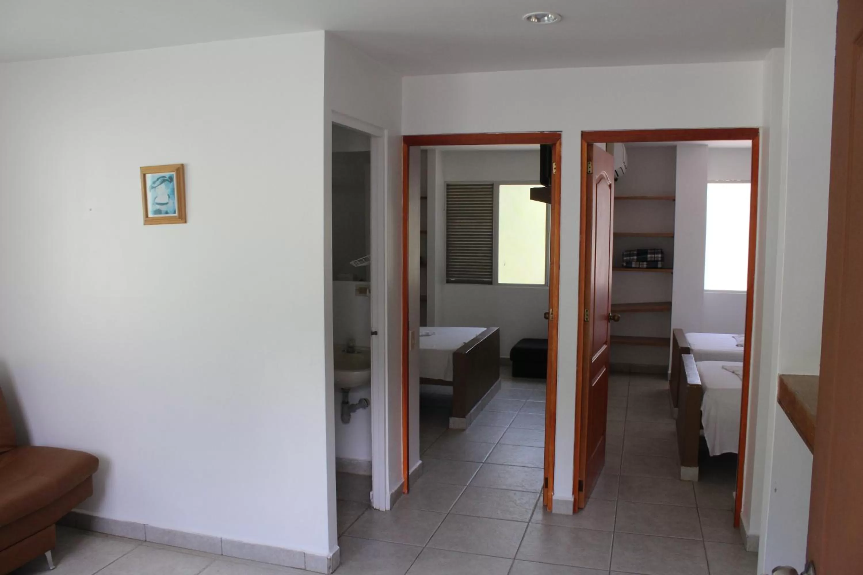 Photo of the whole room in Rio Escondido