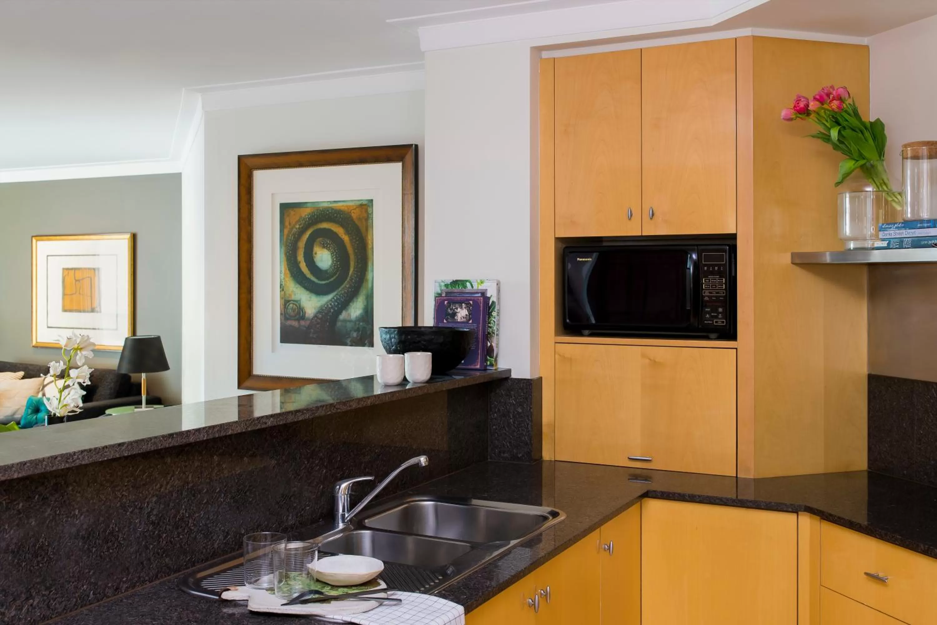 Kitchen or kitchenette in Pullman Quay Grand Sydney Harbour