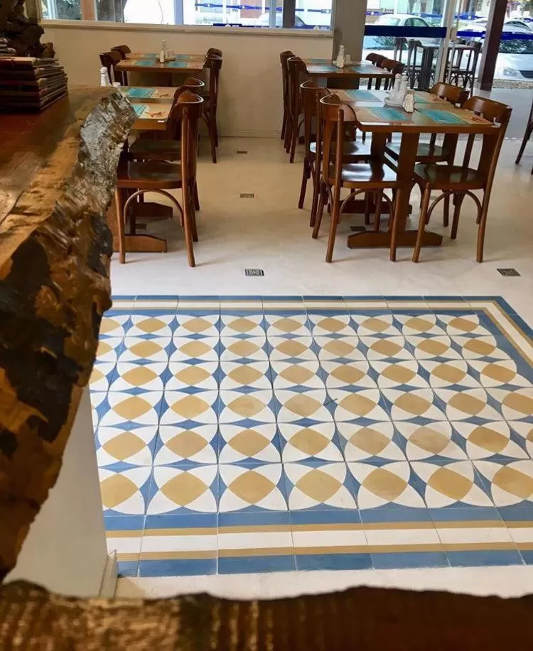 Restaurant/places to eat in Pousada Ilha Vitoria