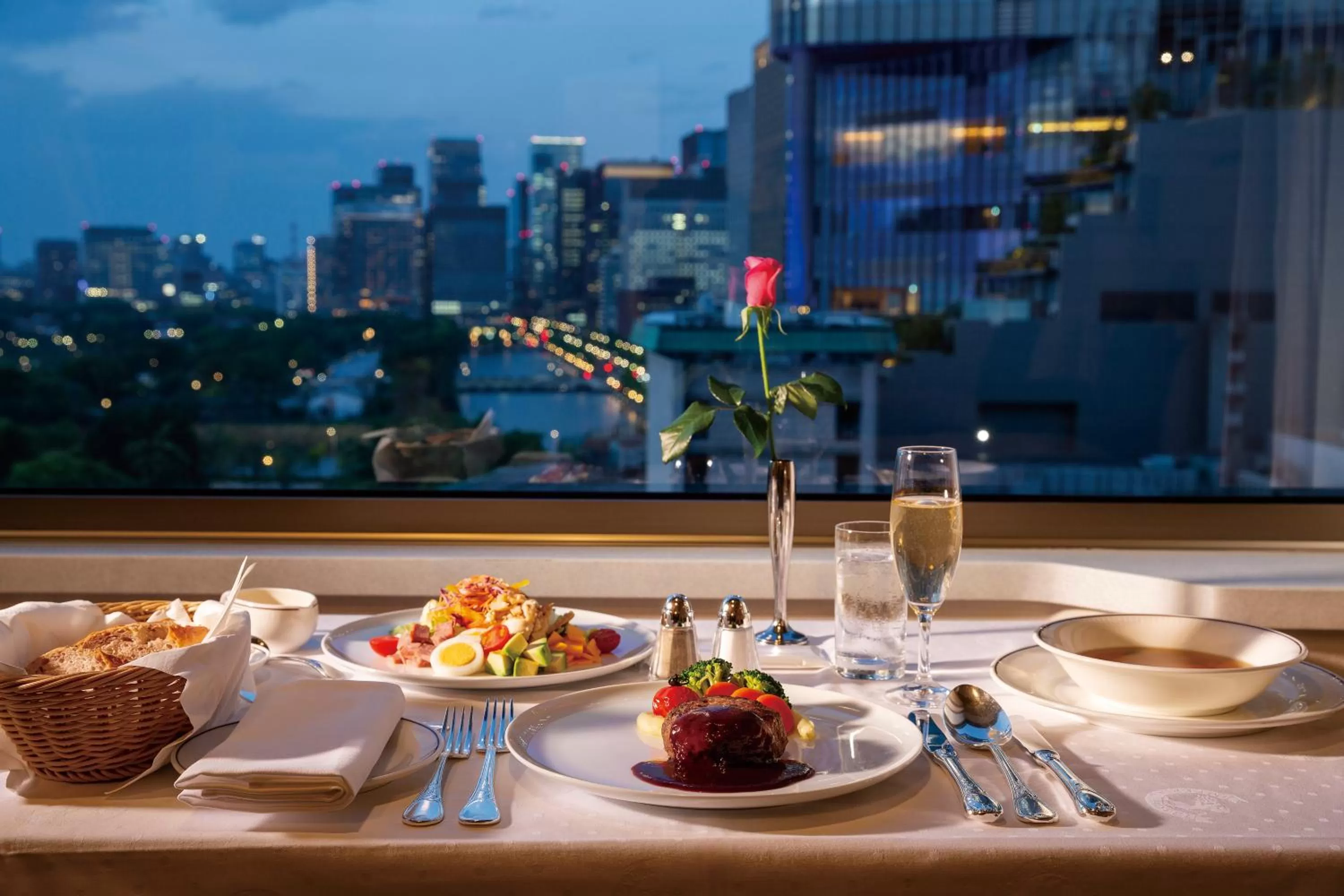 Food and drinks in Imperial Hotel Tokyo