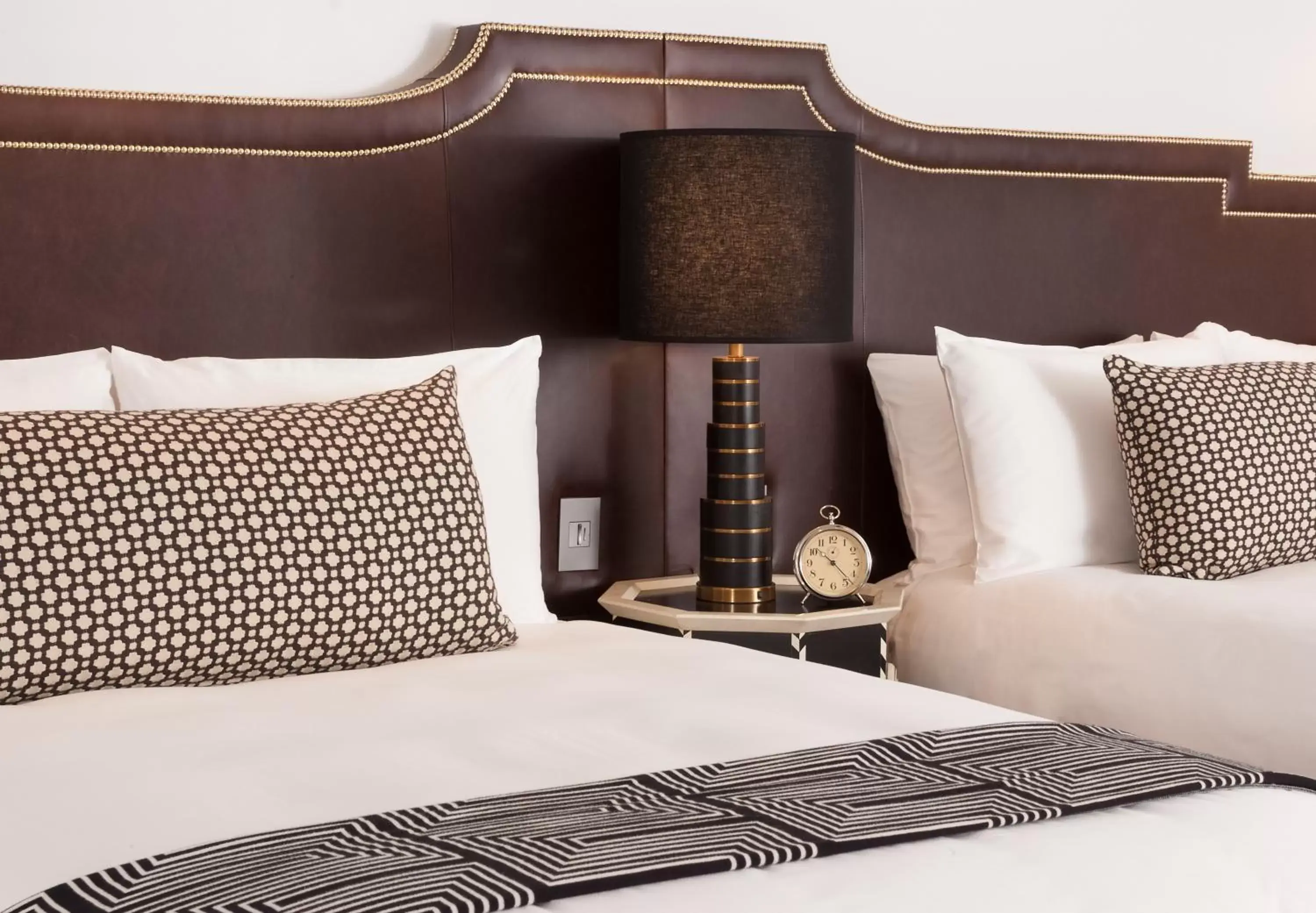 Superior Double Room - Accessible in Hotel Californian Superior Double Room - Accessible in Hotel Californian