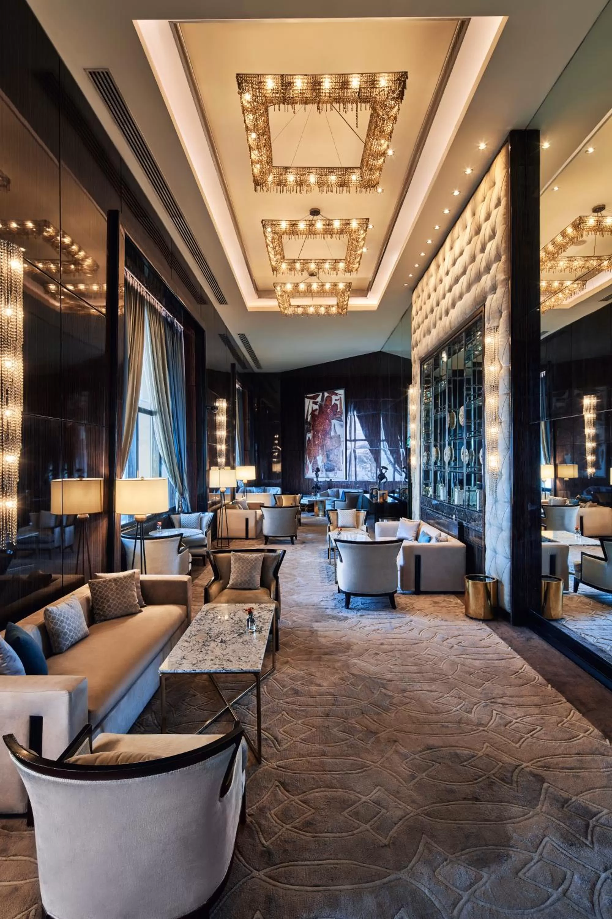 Restaurant/places to eat in Fairmont Nile City