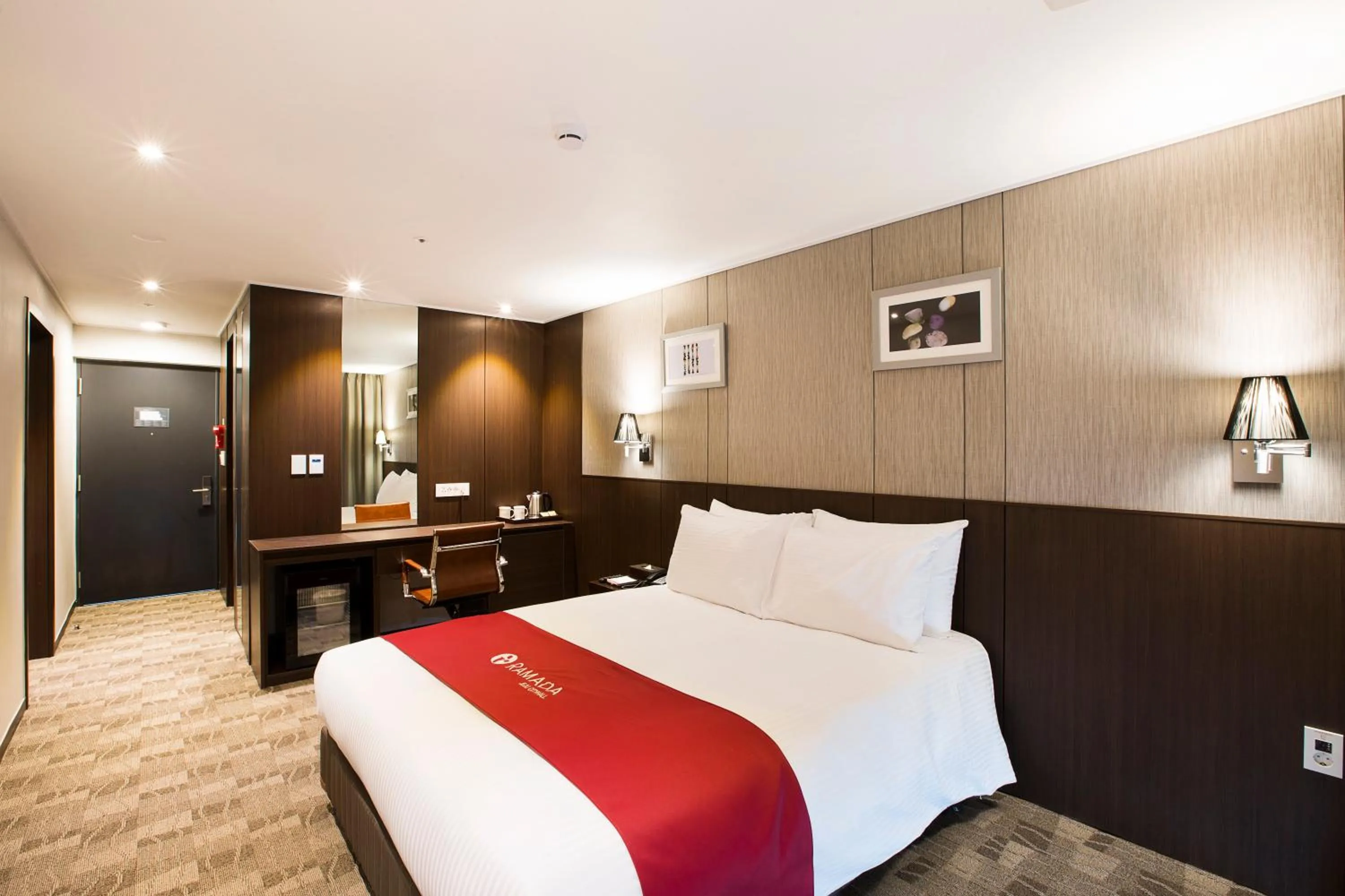 Bed in Ramada by Wyndham Jeju City Hall