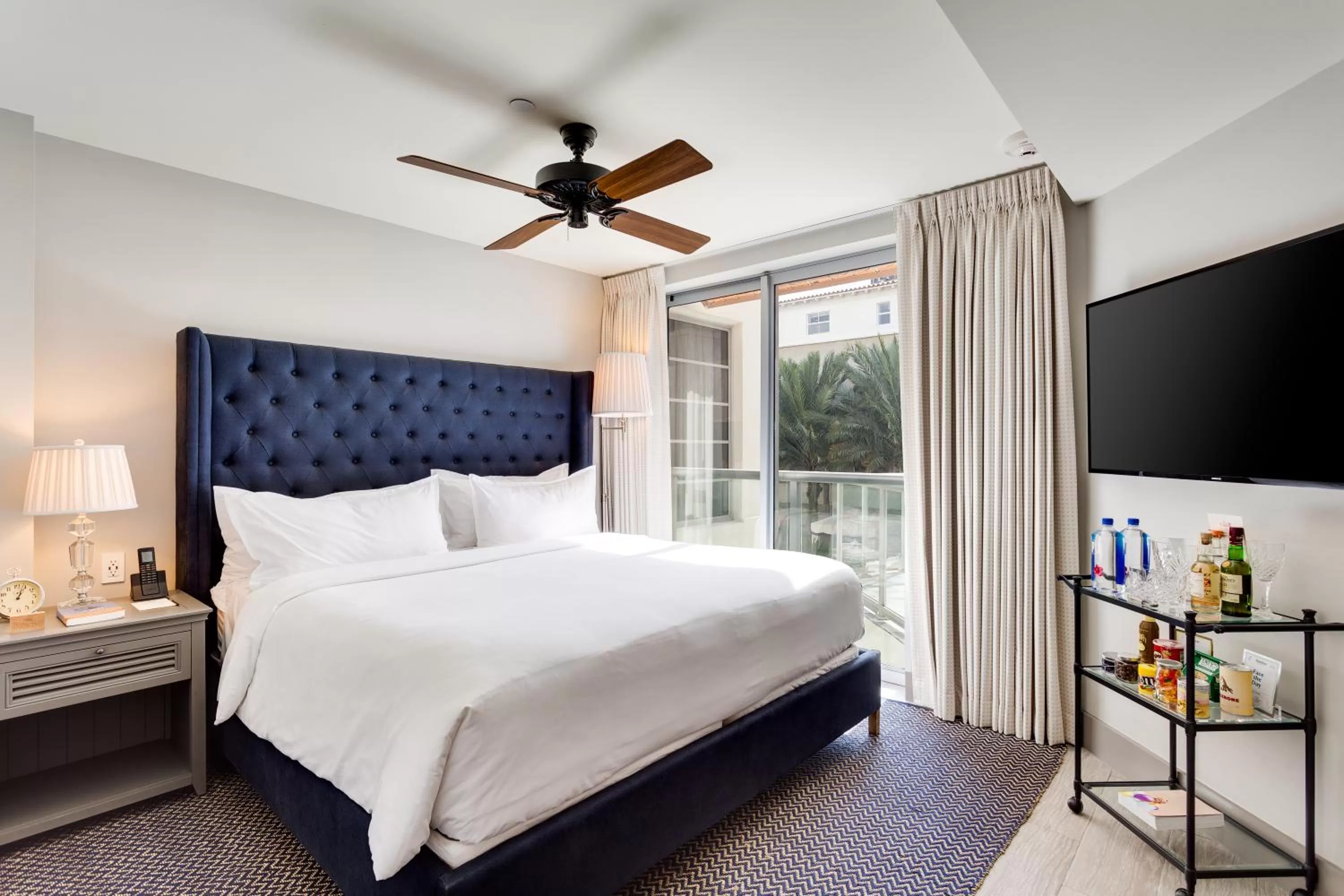 TV and multimedia, Bed in The Plymouth South Beach