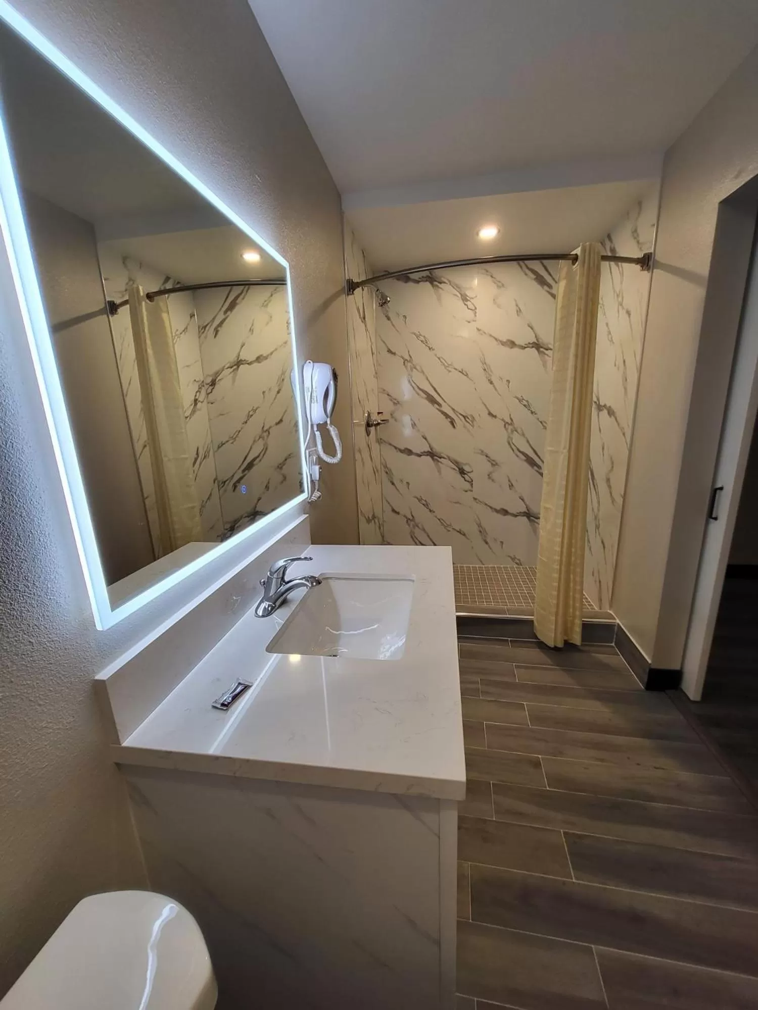 Bathroom in Stadium Inn & Spas