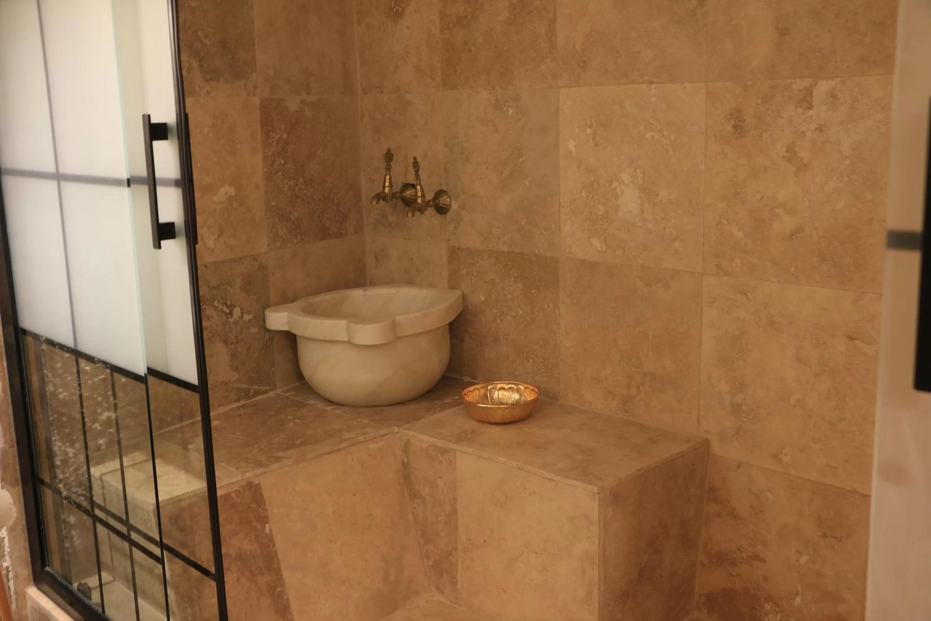 Bathroom in Sunset Cave