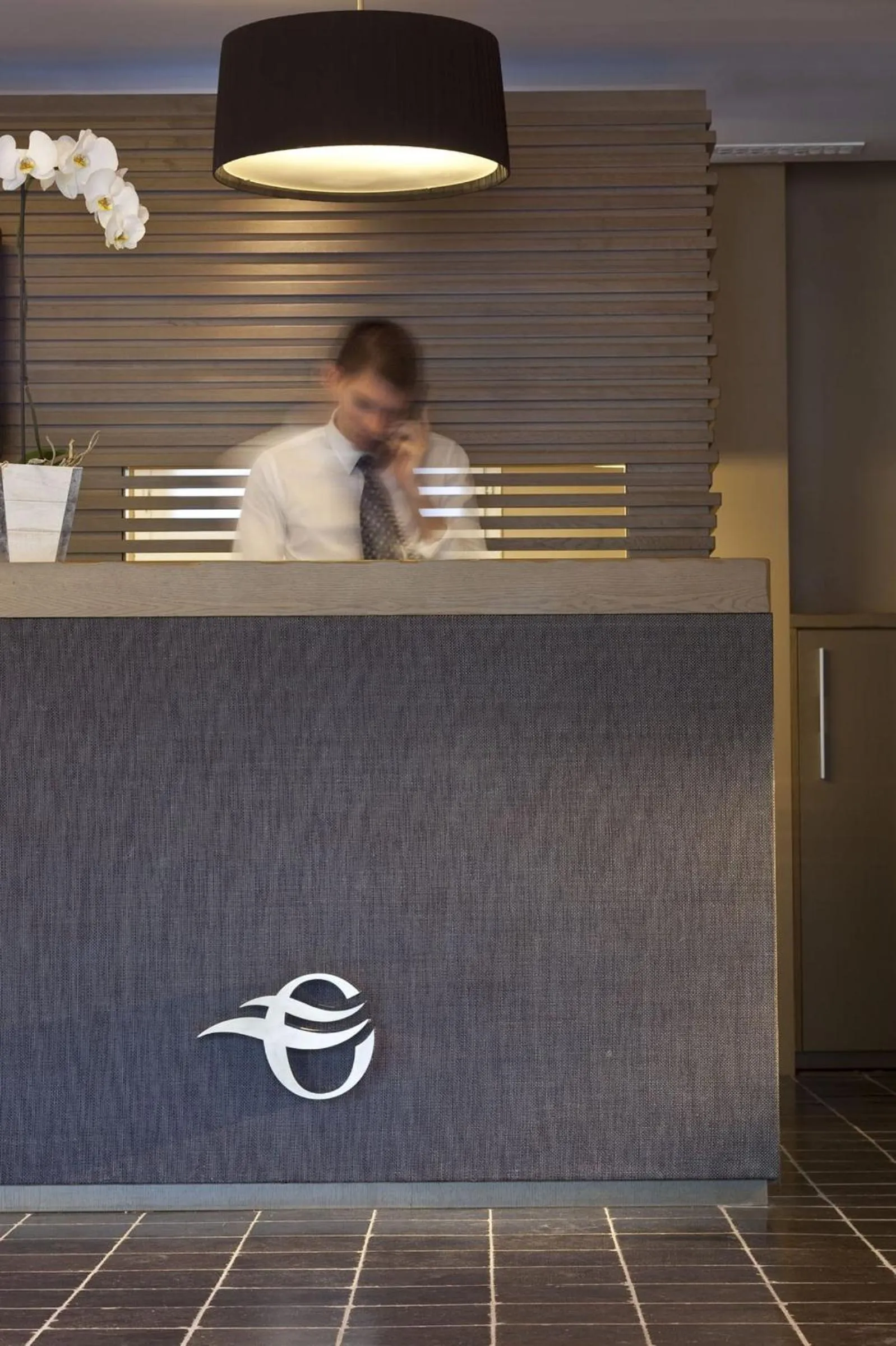 Lobby or reception in Escale Oceania Aix-en-Provence