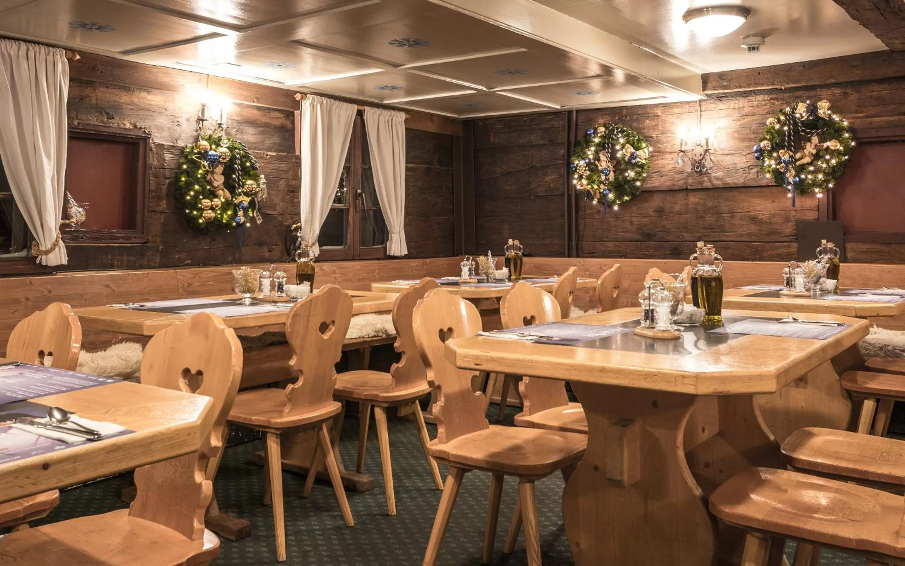 Restaurant/places to eat in Hotel Alte Post by Mountain Hotels