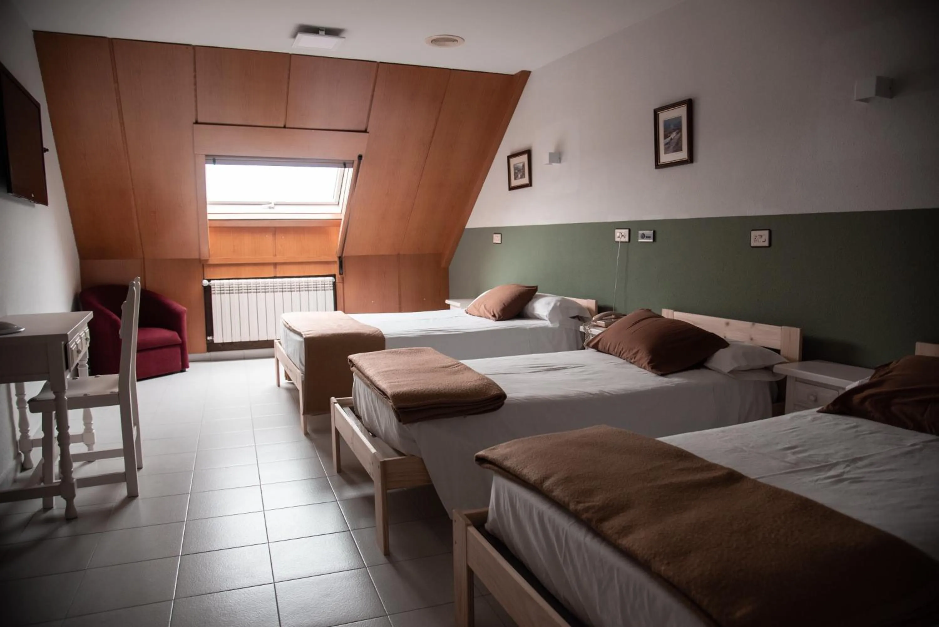 Photo of the whole room, Bed in Hotel Los Olmos