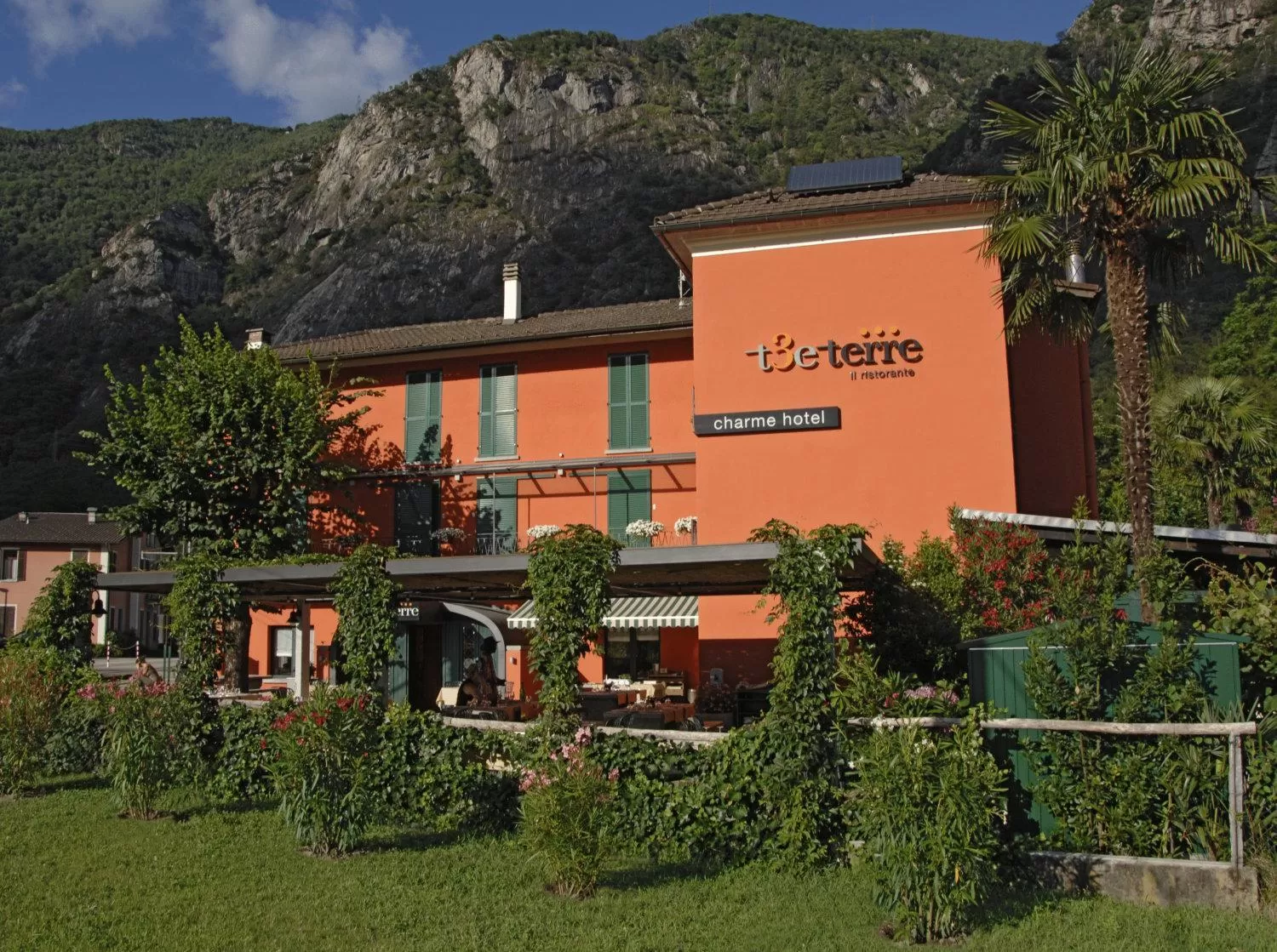Facade/entrance, Property Building in Ristorante Charme Hotel Tre Terre