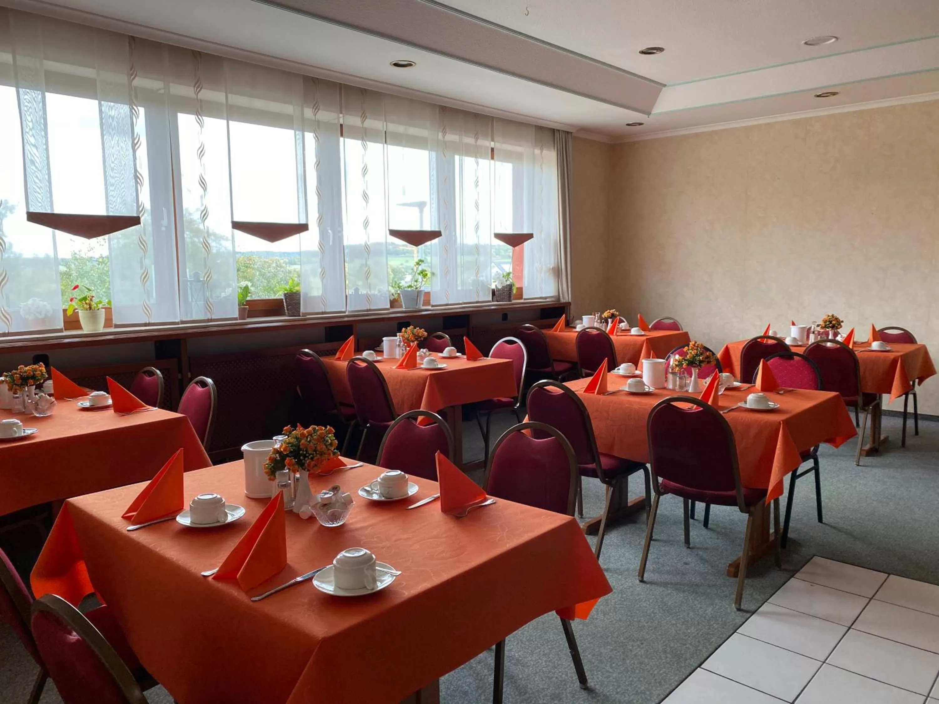 Restaurant/places to eat in Hotel Herbstein