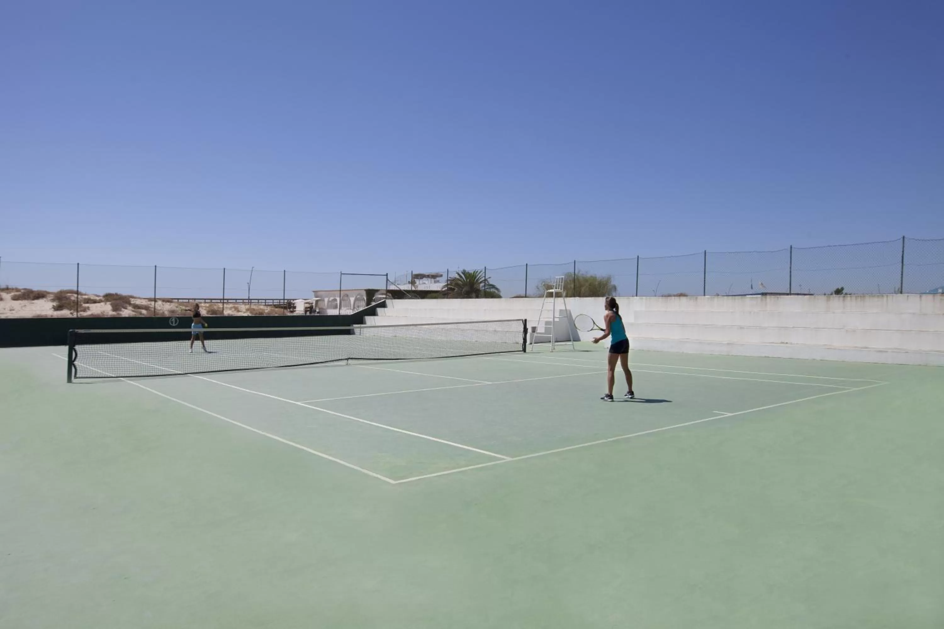 Tennis court in Hotel Vasco Da Gama