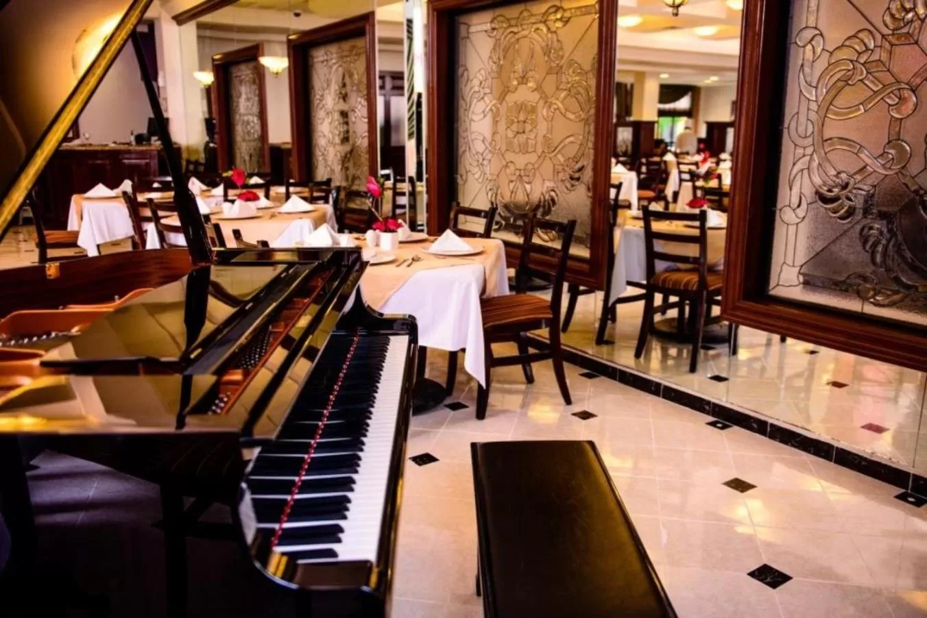 Restaurant/places to eat in Hotel Plaza Campeche