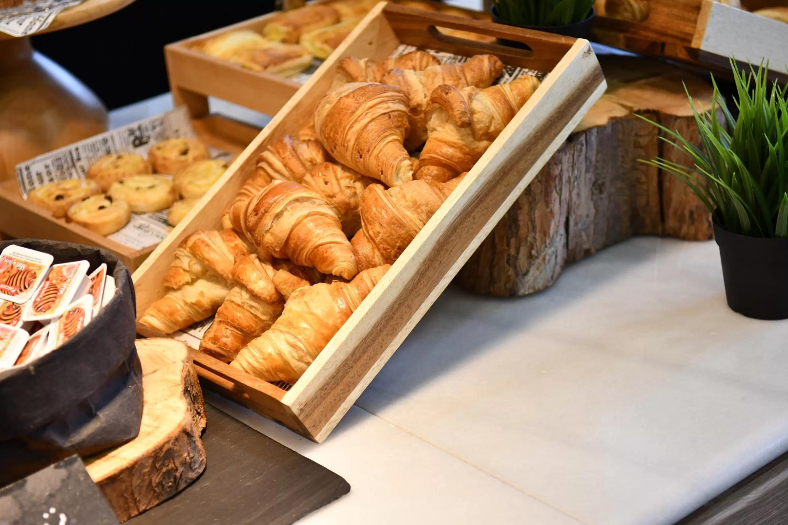 Meeting/conference room in Holiday Inn Madrid - Las Tablas by IHG