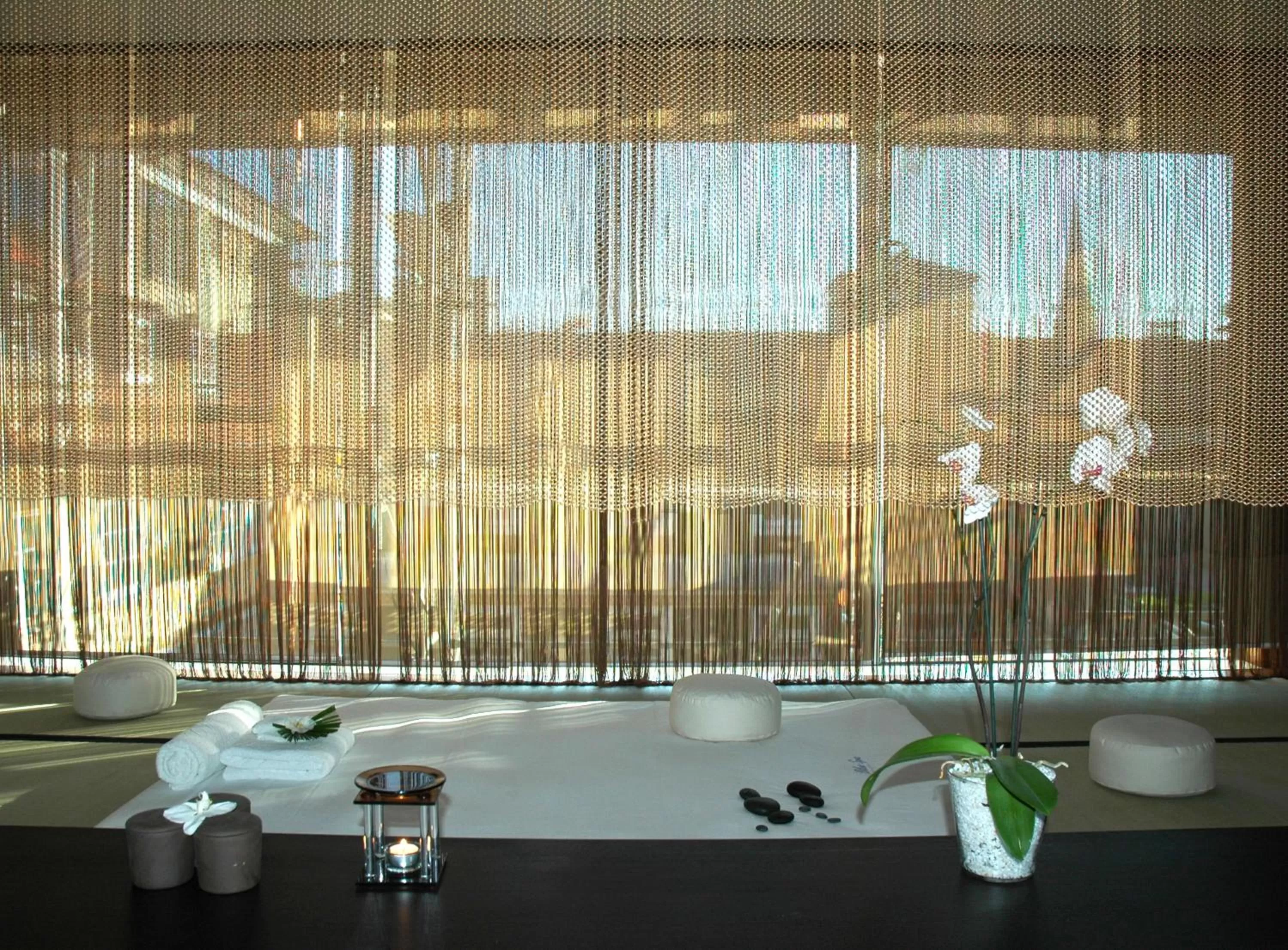 Spa and wellness centre/facilities in Hotel Bayerischer Hof