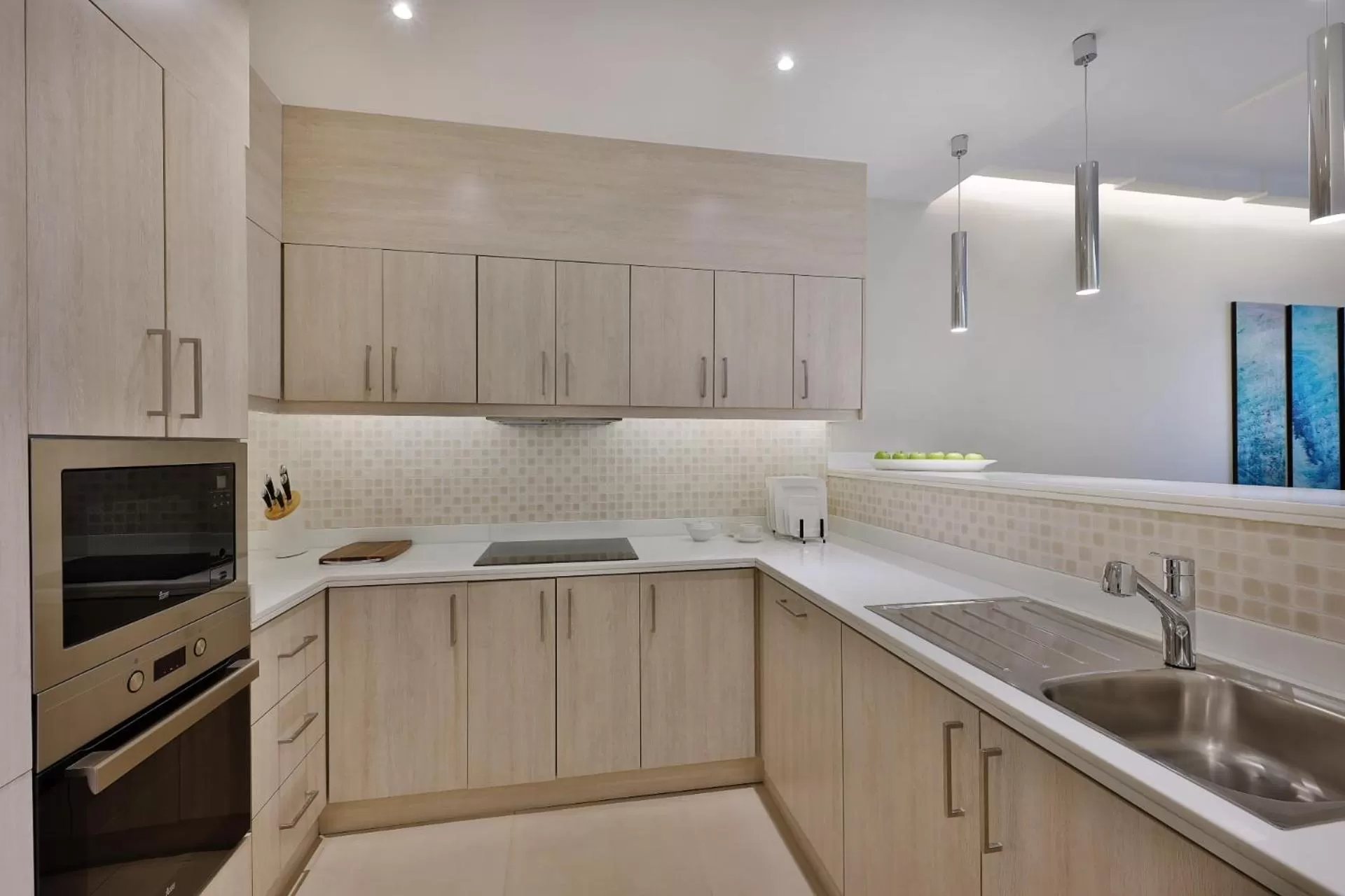 Kitchen or kitchenette in NH Collection Dubai The Palm