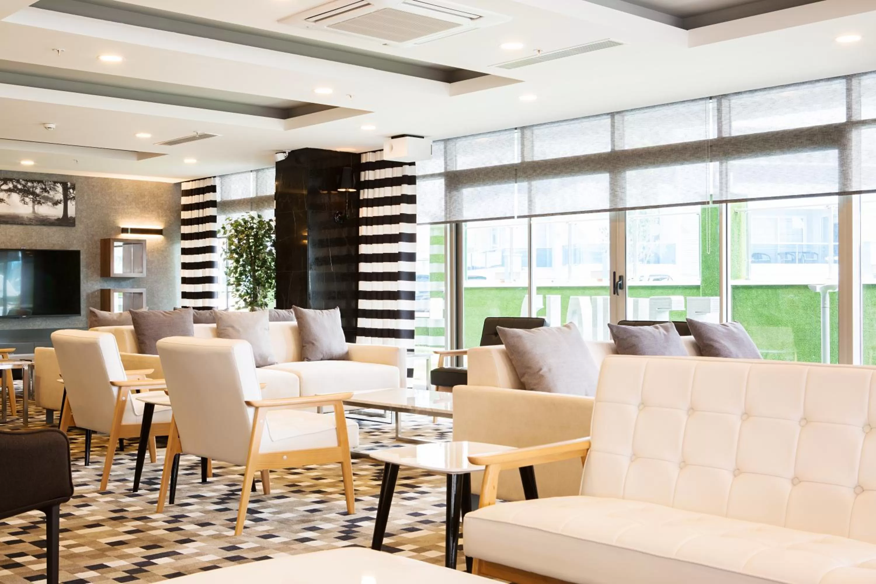 Seating area in Sunprime C-Lounge - Adult Only