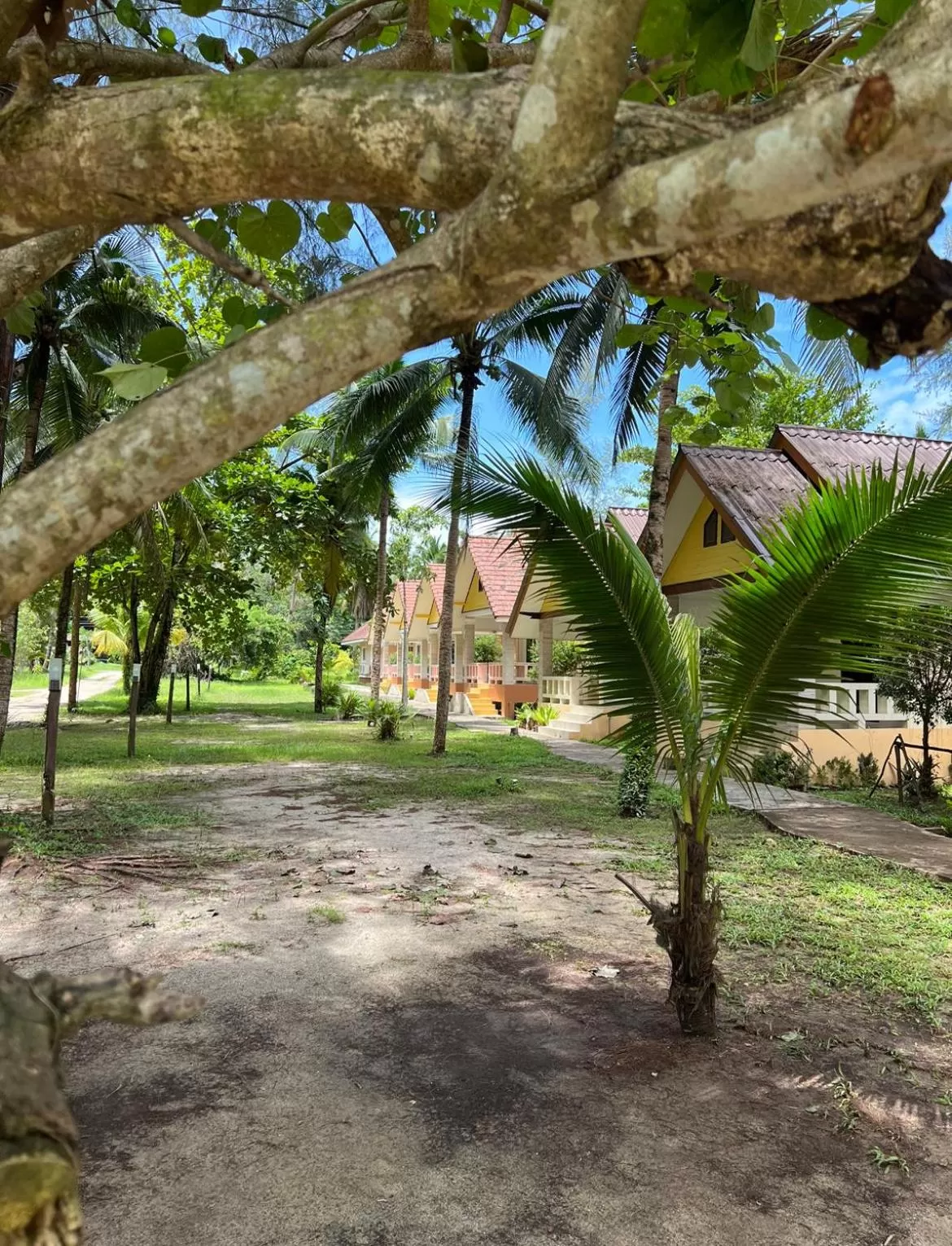 Ao Thong beach Bungalows