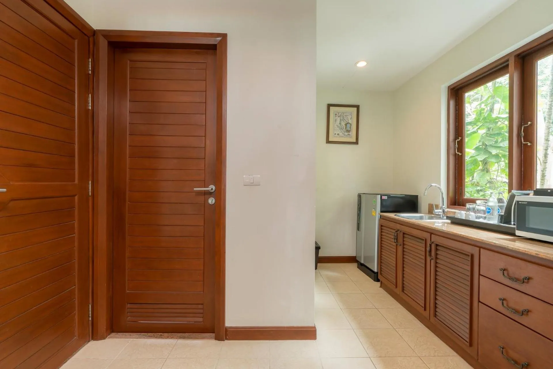 Dining area in Ravindra Beach Resort & Spa - SHA Extra Plus