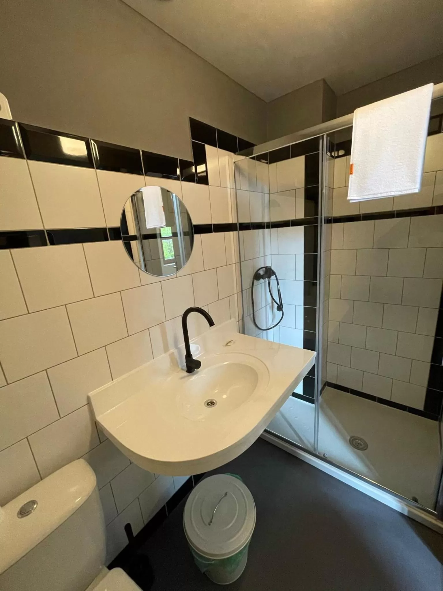 HARABURDI® Recyclart Hotel